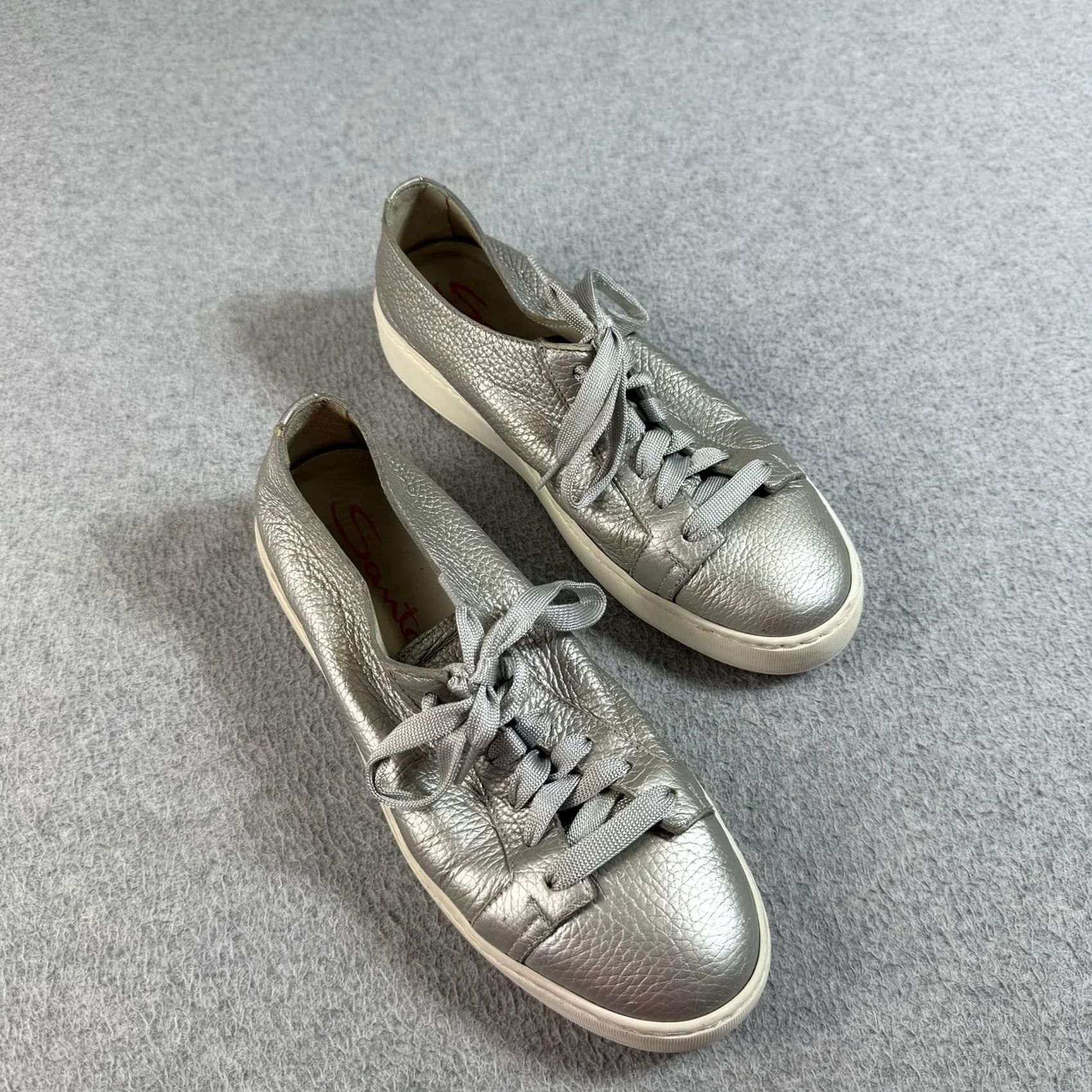 Santoni Santoni Womens Low Top Leather Sneakers Casual Walking 8 Silver Leather Cushioned Comfort Made in Italy Mens/Girls (adjusted as applicable) Size M / US 6-8 / IT 42-44 - 6 Thumbnail