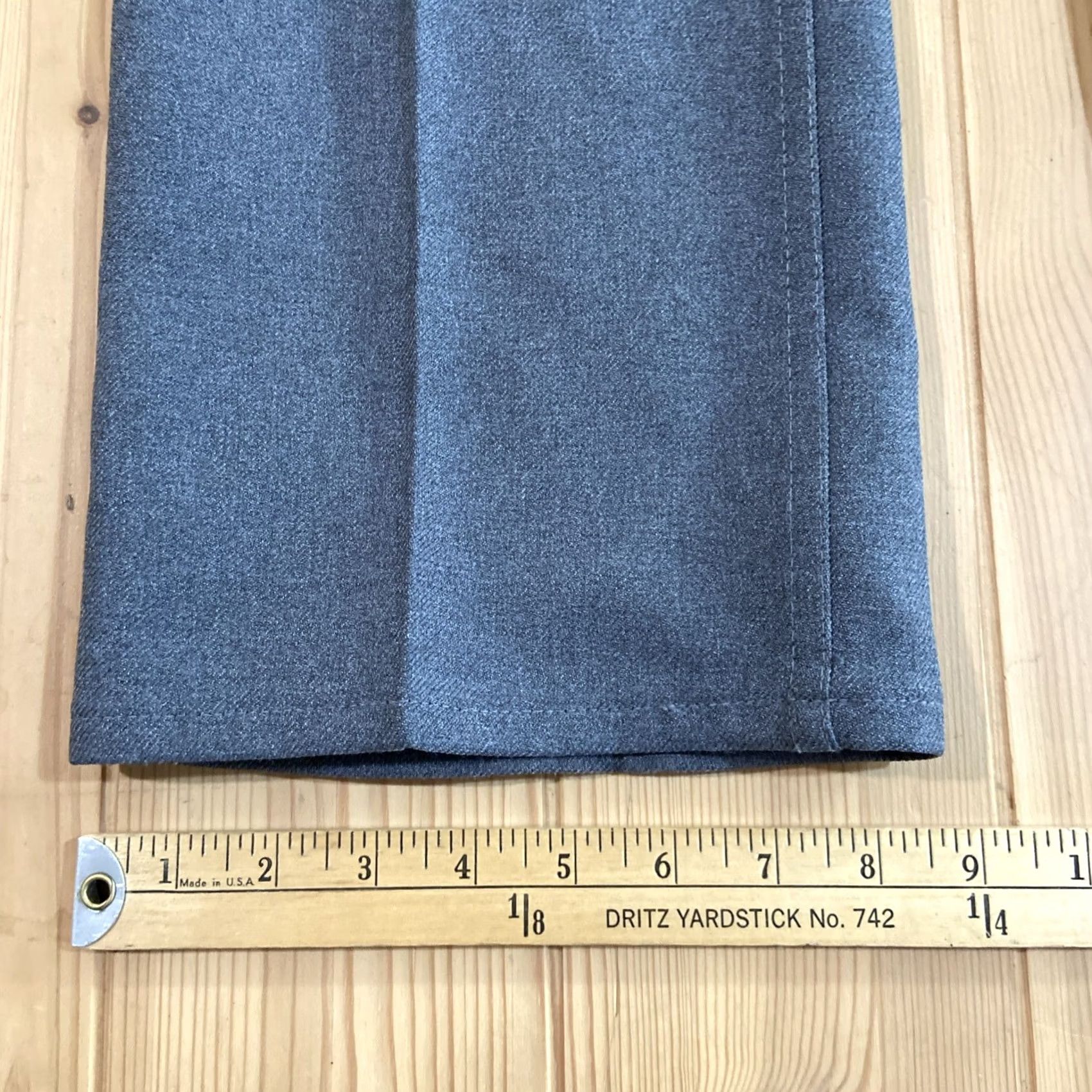 Levi's Levi's Pants Bootcut 34x30 Mens Gray Polyester Levi's USA Chino Regular 1995 Vintage Size US 39 - 7 Thumbnail