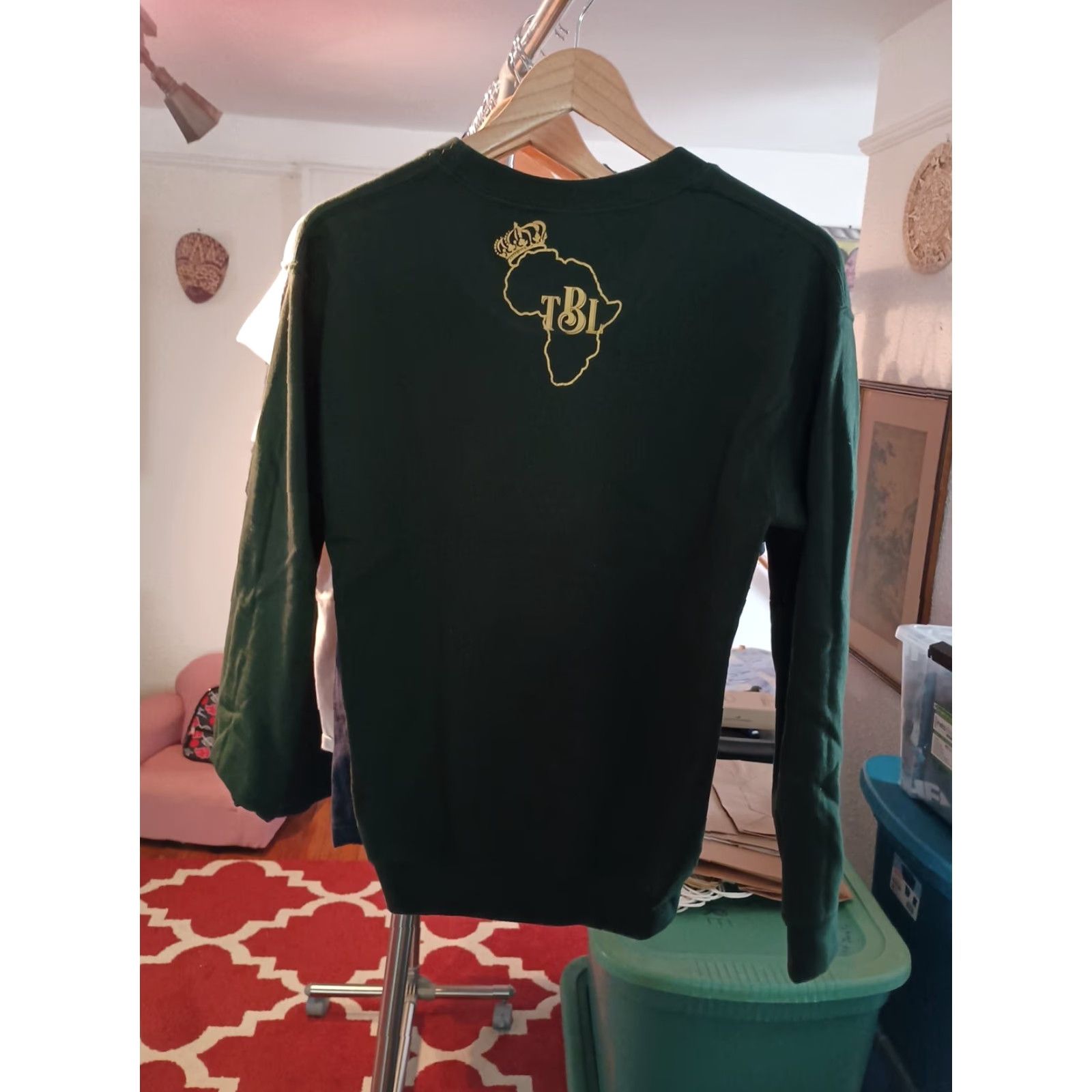 Gildan Gildan Pullover Sweater Men Sweatshirt Green Size S Africa Elephant Print On Back Christmas/Custom (No N/A) Size US S / EU 44-46 / 1 - 4 Thumbnail