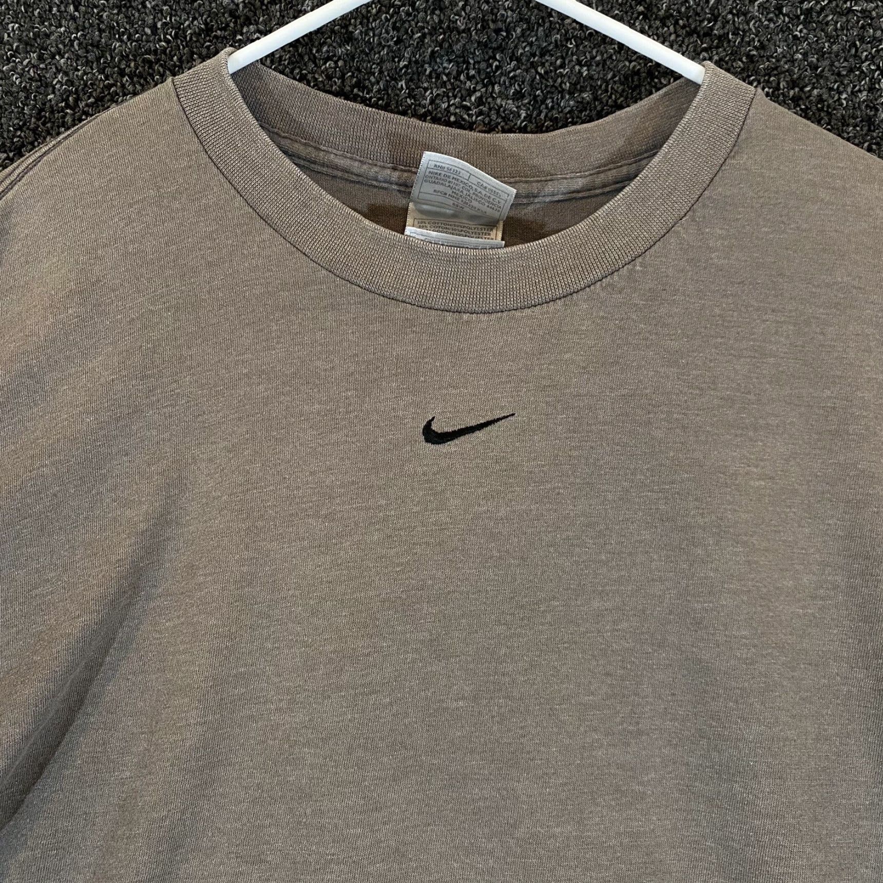 Nike VINTAGE Nike Shirt Men M Long Sleeve Gray Swoosh Faded Gray Size US M / EU 48-50 / 2 - 2 Thumbnail