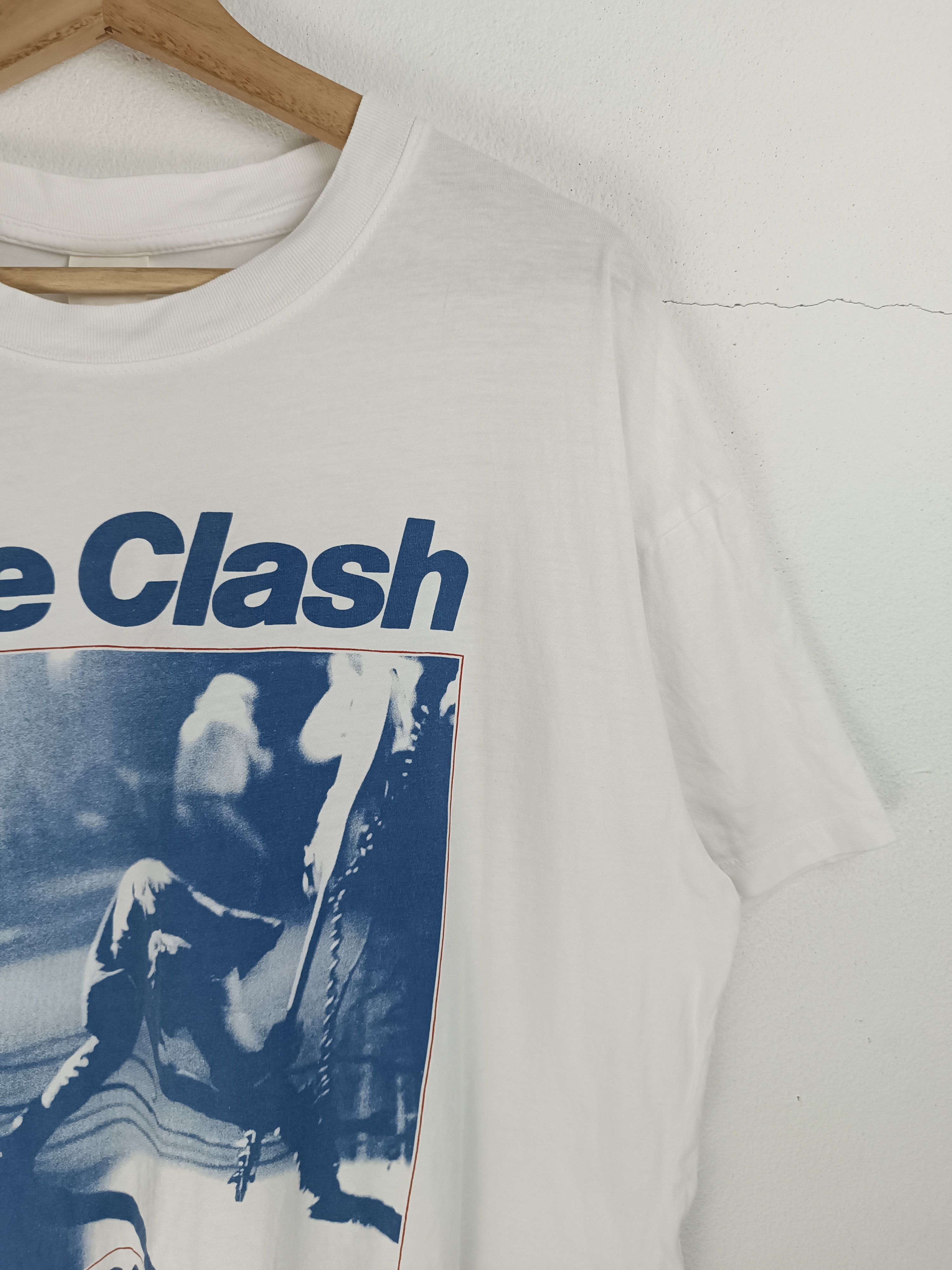 Band Tees VINTAGE THE CLASH LONDON CALLING BOXY PUNK PISTOLS CRAMPS 77 Size US L / EU 52-54 / 3 - 6 Thumbnail