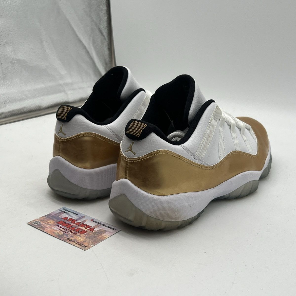 Jordan Brand Air Jordan 11 low closing moments Size US 10.5 / EU 43-44 - 5 Thumbnail