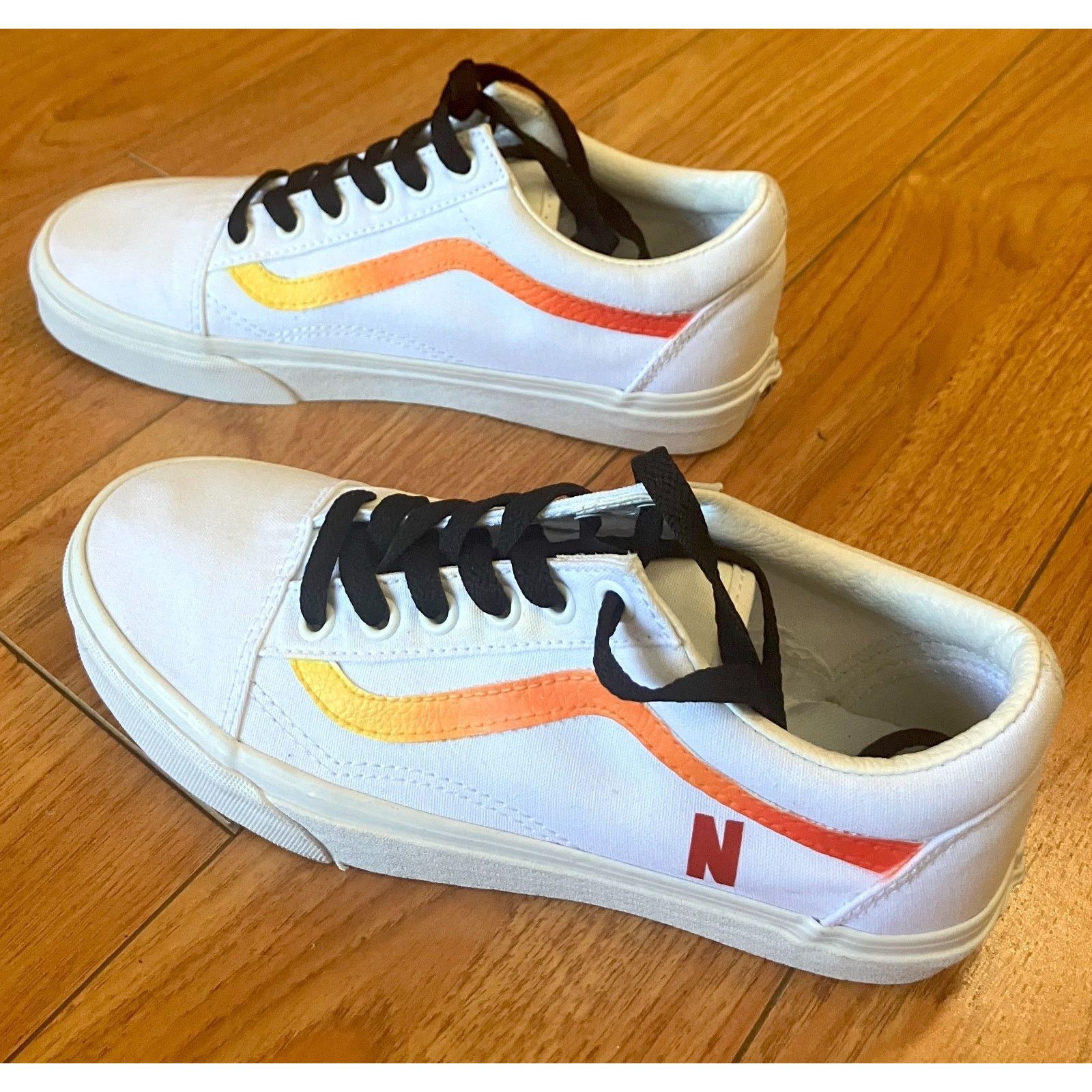 Vans Vans x Netflix FYSee '24 Promo Release - Rare Sz M 5.5/W 7 Size US 7 / IT 37 - 2 Thumbnail
