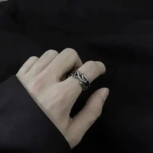 Vintage Retro Thorn ring Size ONE SIZE - 2 Thumbnail