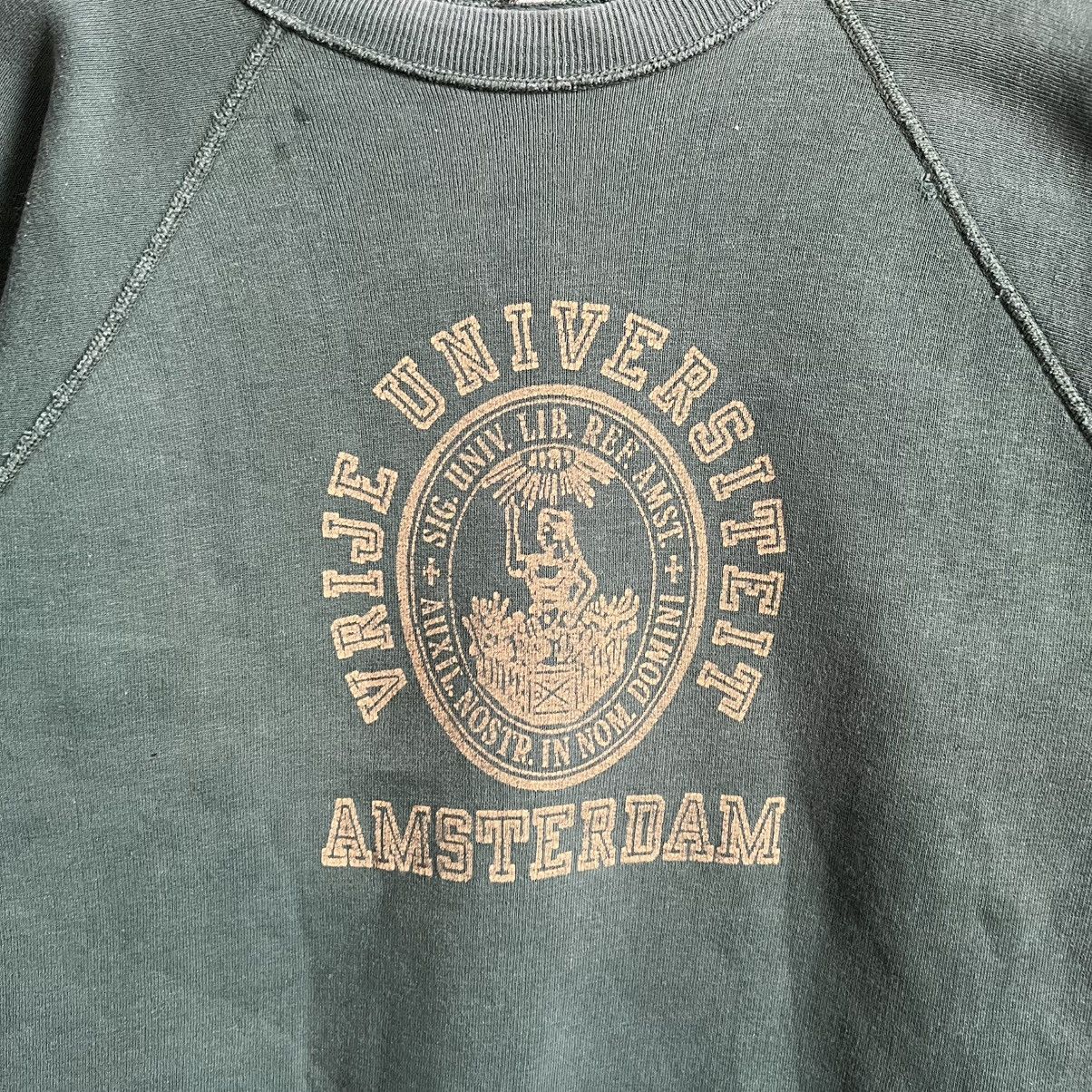 Vintage Vintage 90’s Vrije University Amsterdam Crewneck Size US S / EU 44-46 / 1 - 3 Thumbnail
