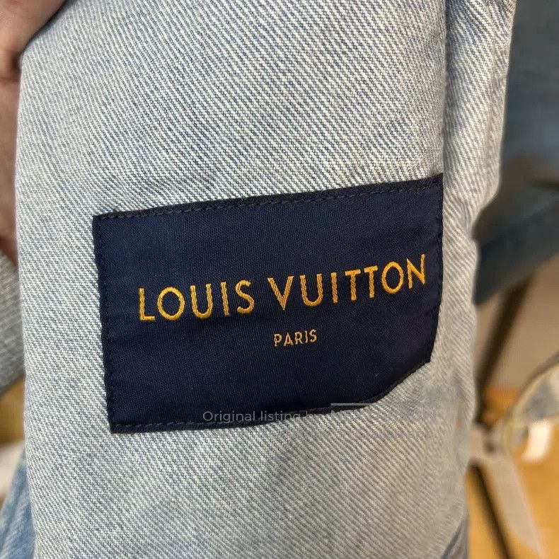 Louis Vuitton Louis Vuitton Blue listed denim jacket Size US S / EU 44-46 / 1 - 3 Thumbnail