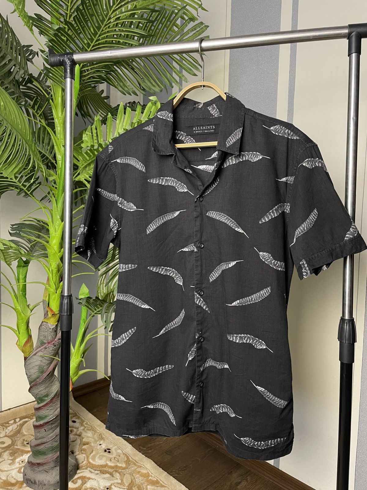 Allsaints Men’s Allsaints Hawaii Short Sleeve Shirt Size US S / EU 44-46 / 1 - 1 Thumbnail