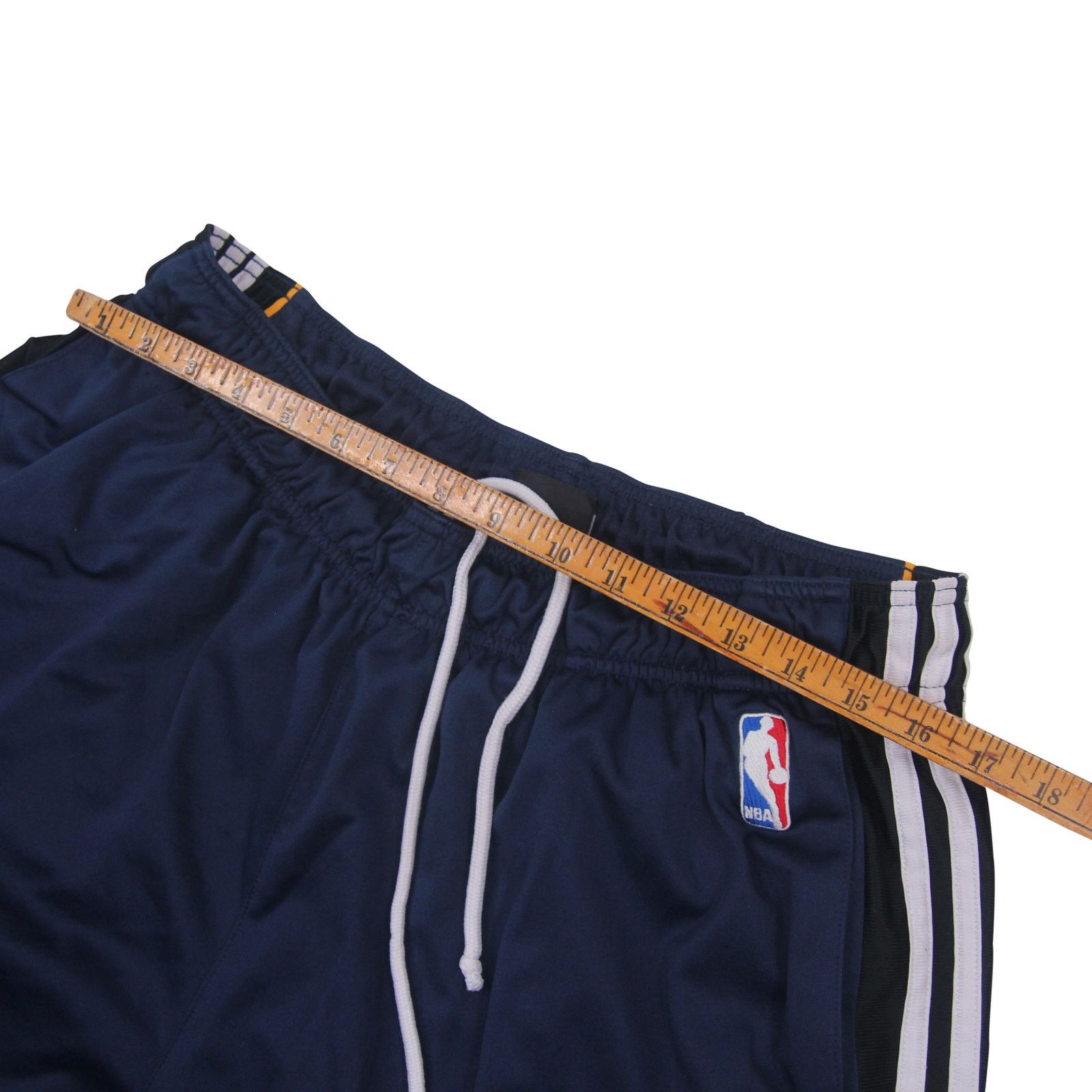 Adidas × NBA Adidas OKC Oklahoma City Thunder NBA Shorts Size US 34 / EU 50 - 6 Thumbnail