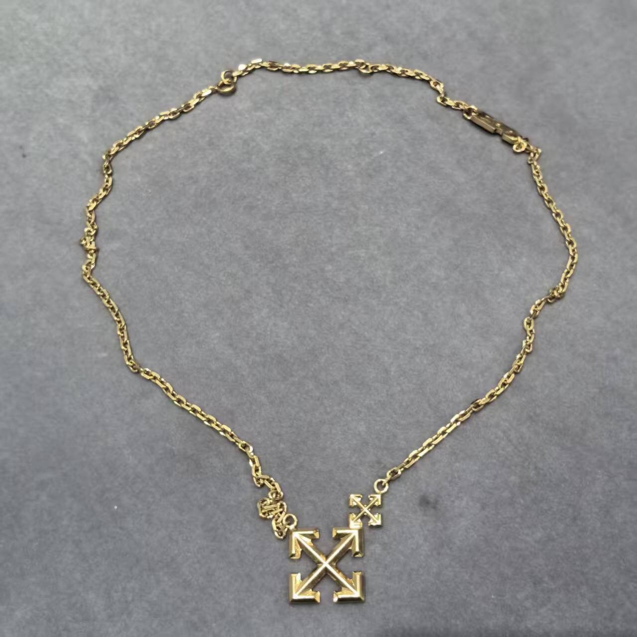 Off-White Box OW industrial arrow logo gold pendant necklace Unisex Size ONE SIZE - 3 Thumbnail