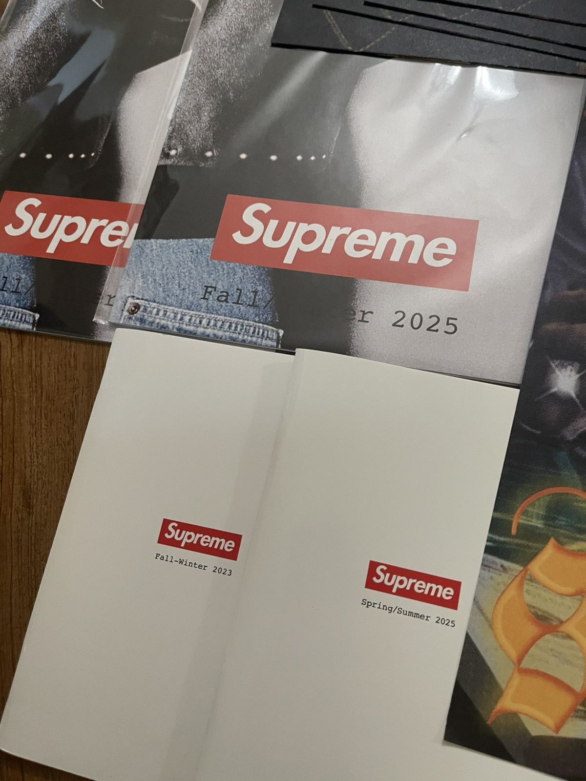 Supreme Supreme posters and mini books Size ONE SIZE - 4 Thumbnail