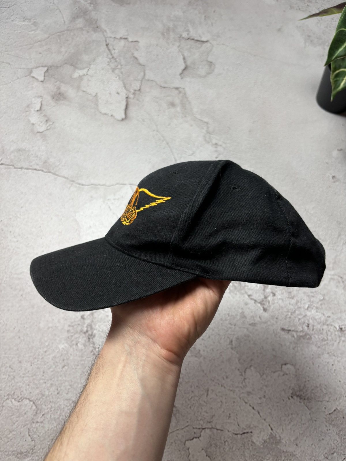 Giant Aerosmith Nine Lives Concert Cap 9 Lives World Tour Giant Size ONE SIZE - 2 Thumbnail