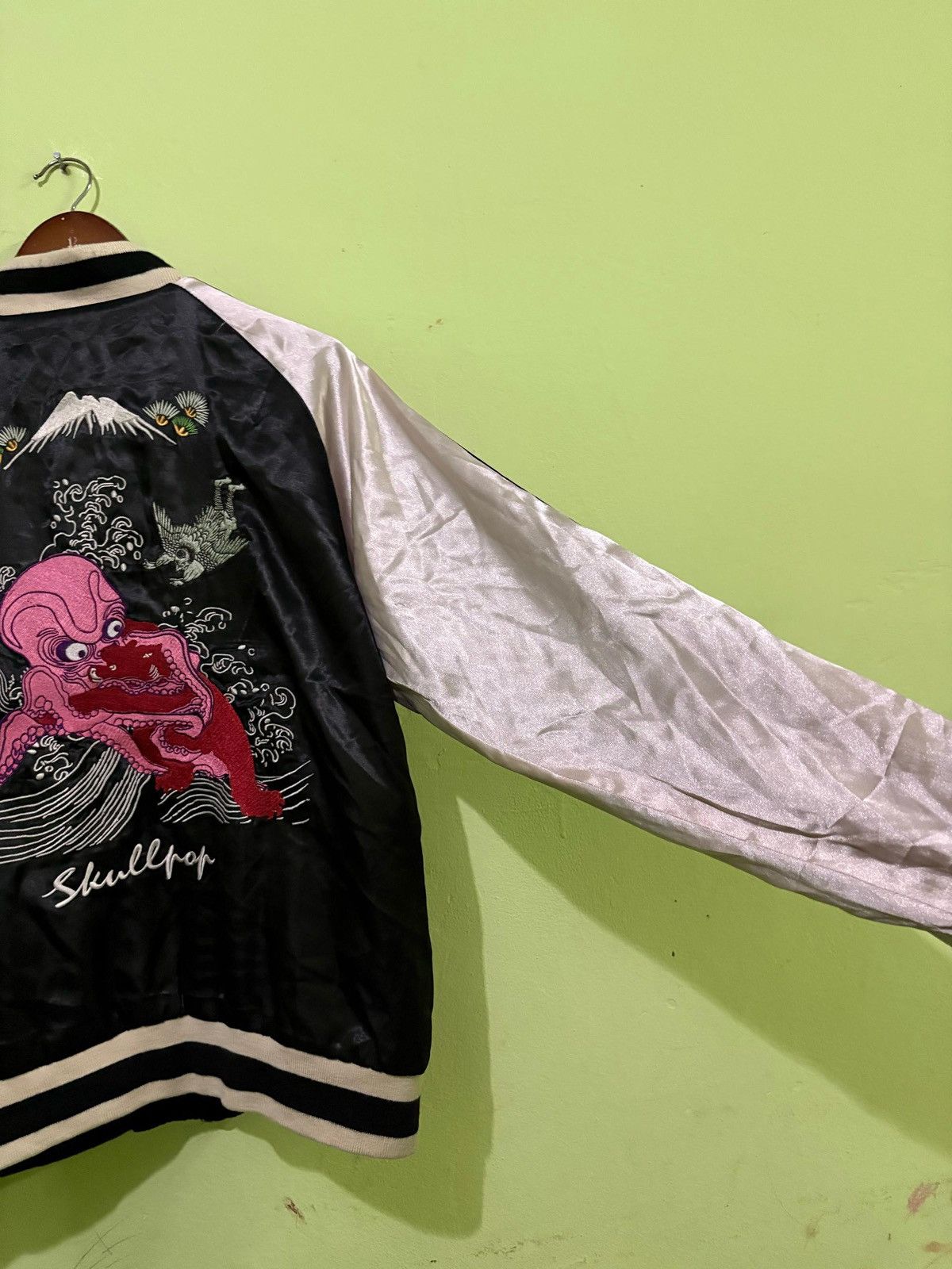 Japanese Brand VTG Sukajan Jacket skeleton taste of Noise Embroidered Size US L / EU 52-54 / 3 - 9 Thumbnail