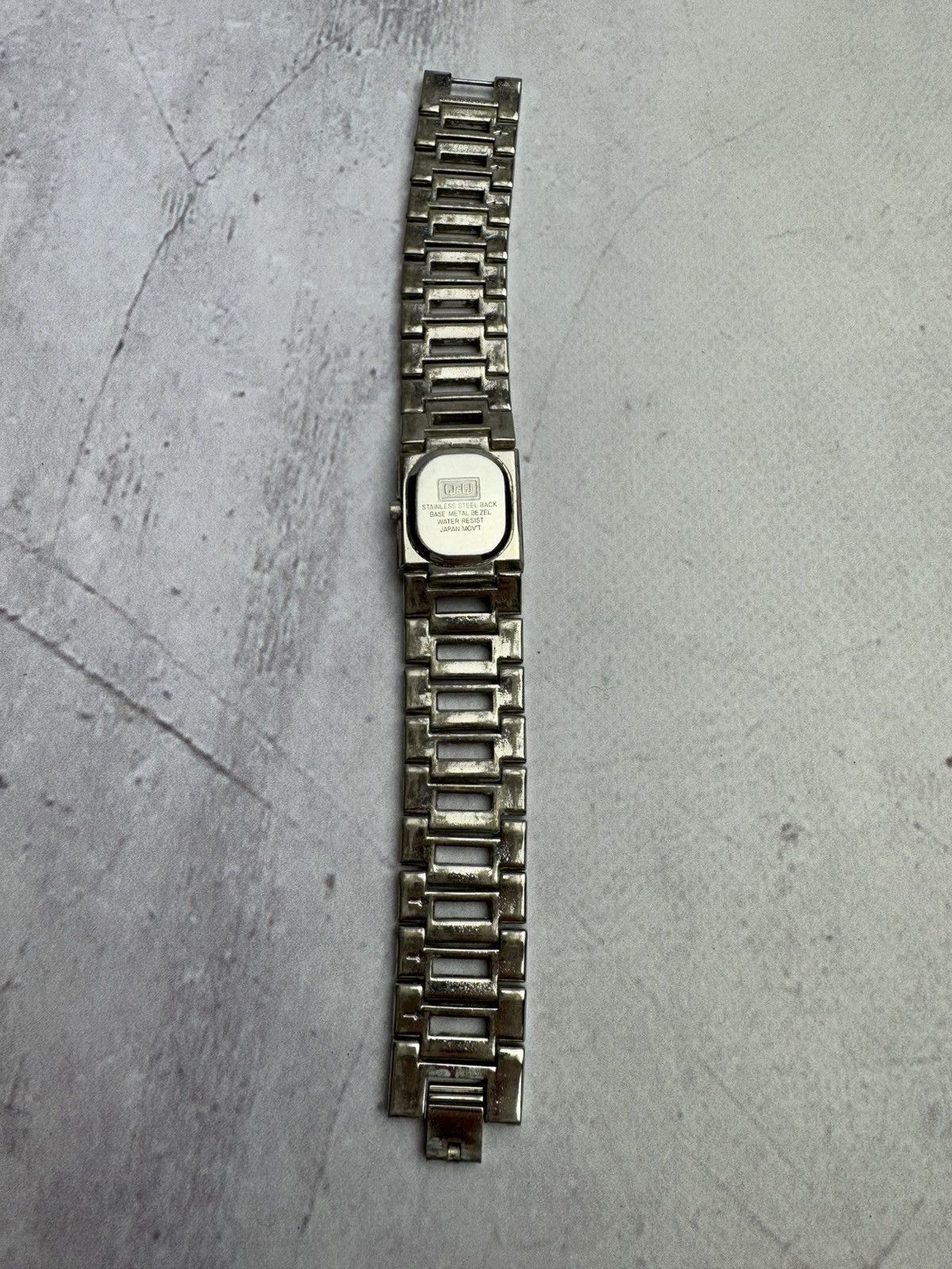 Japanese Brand × Vintage Vintage Futuristic Q&Q Watch Size ONE SIZE - 7 Thumbnail