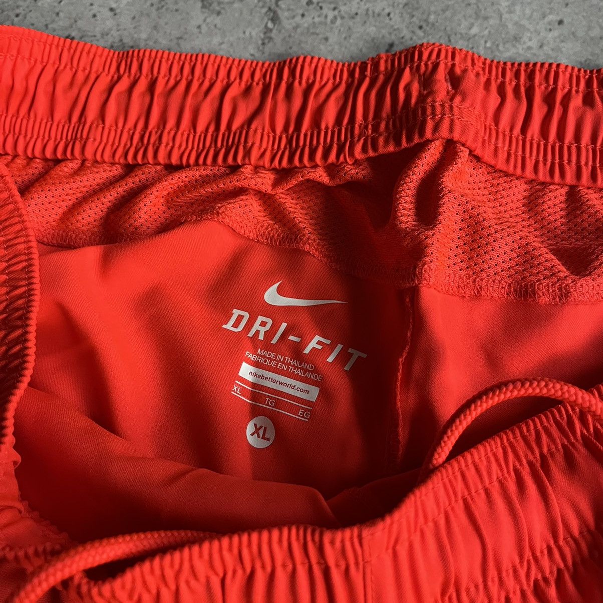 Nike × Vintage Vintage Nike FC Barcelona Soccer Football Shorts Y2K Bloke Size US 34 / EU 50 - 6 Thumbnail