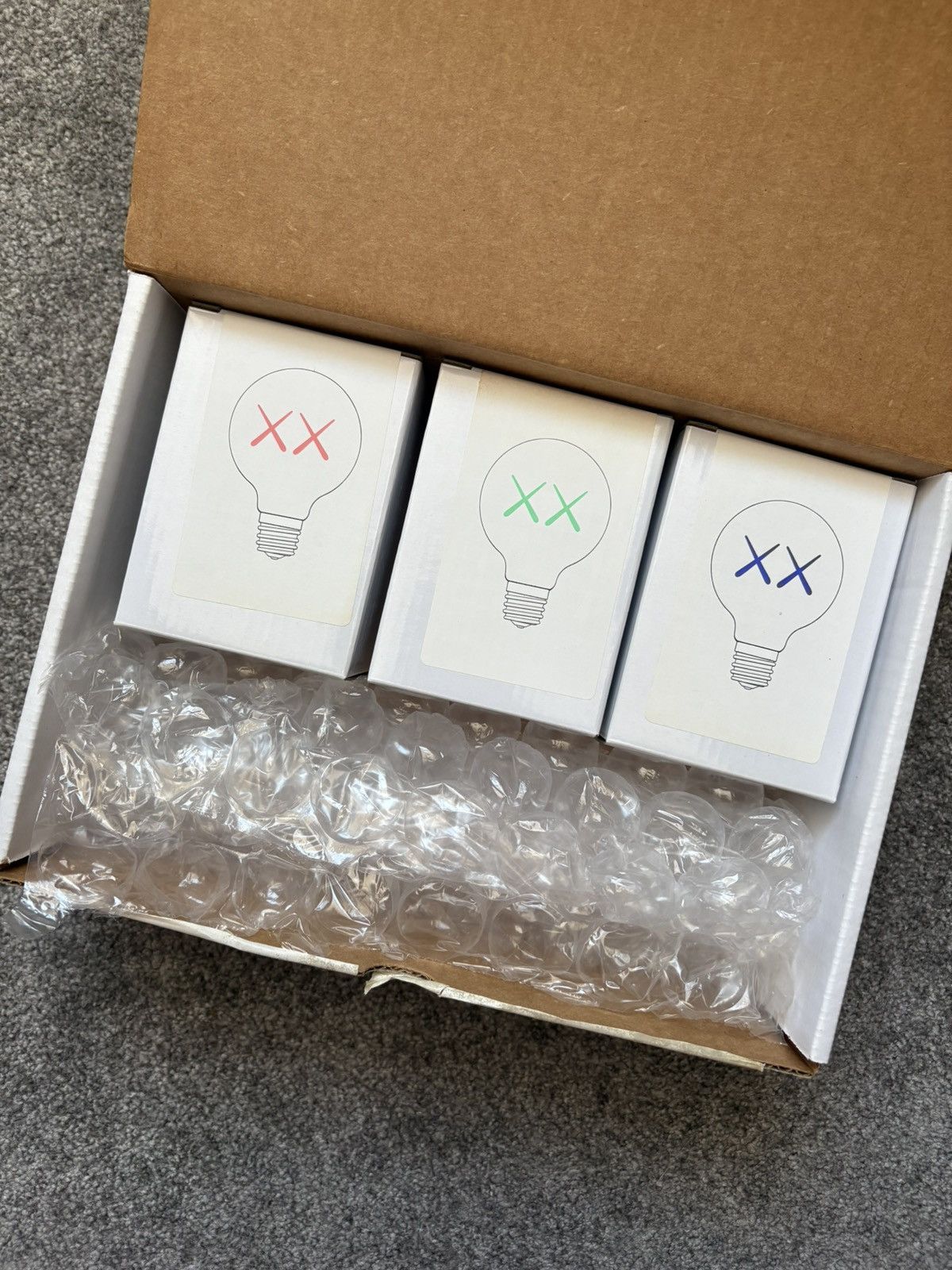 Kaws KAWS The Standard Hotel 2010 Lightbulbs Full Set Brand New Size ONE SIZE - 1 Thumbnail