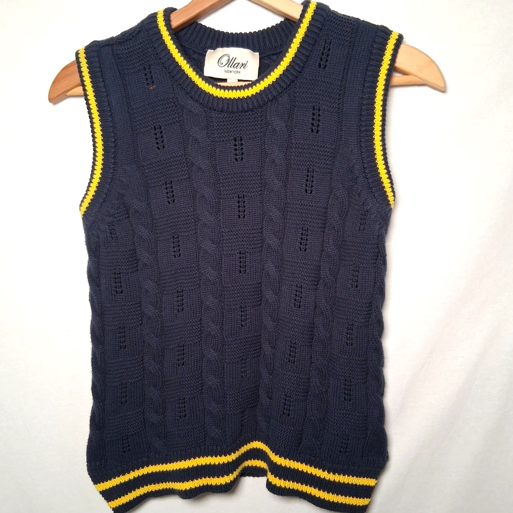 Anthropologie VINTAGE Ollari Sweater Vest Women XS Blue Gold Stripe Cable Knit Academia Size XS / US 0-2 / IT 36-38 - 2 Thumbnail