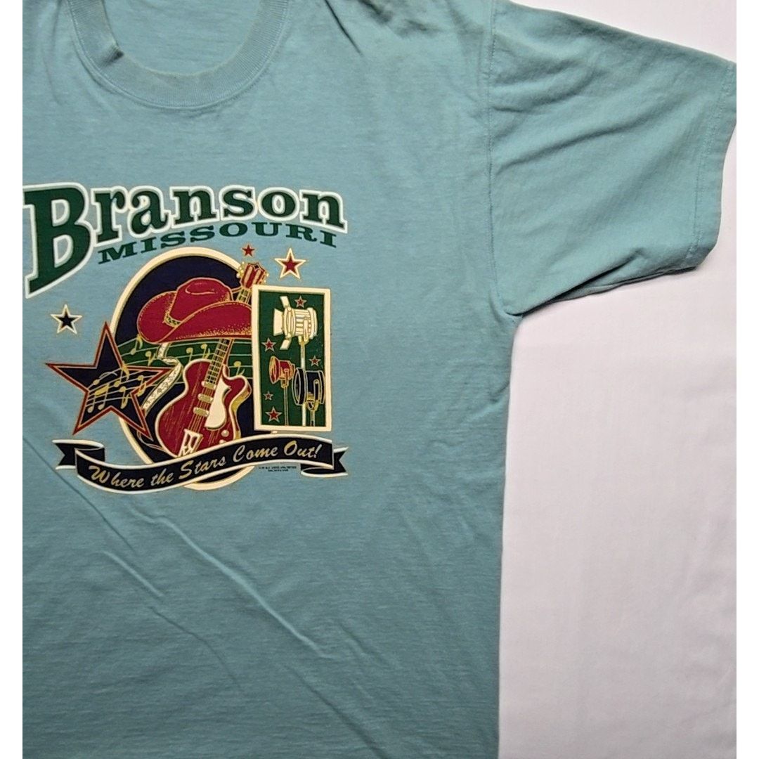 Fruit Of The Loom × Vintage Vintage Branson Missouri Shirt Blue Fruit of the Loom L Tee Size US L / EU 52-54 / 3 - 4 Thumbnail