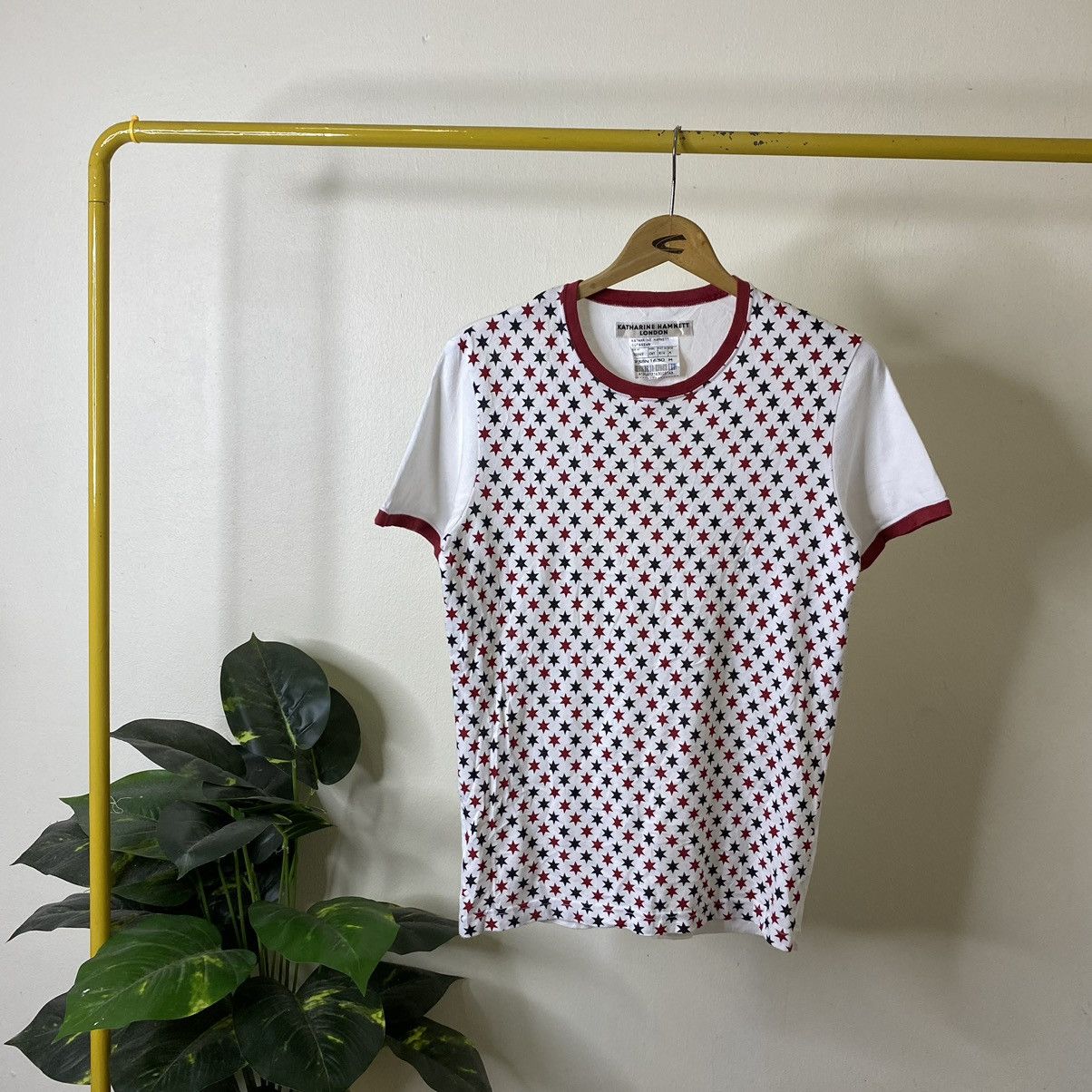 Katharine Hamnett London Katharine Hamnett London Cut & Sewn Star Tee Size US S / EU 44-46 / 1 - 1 Thumbnail