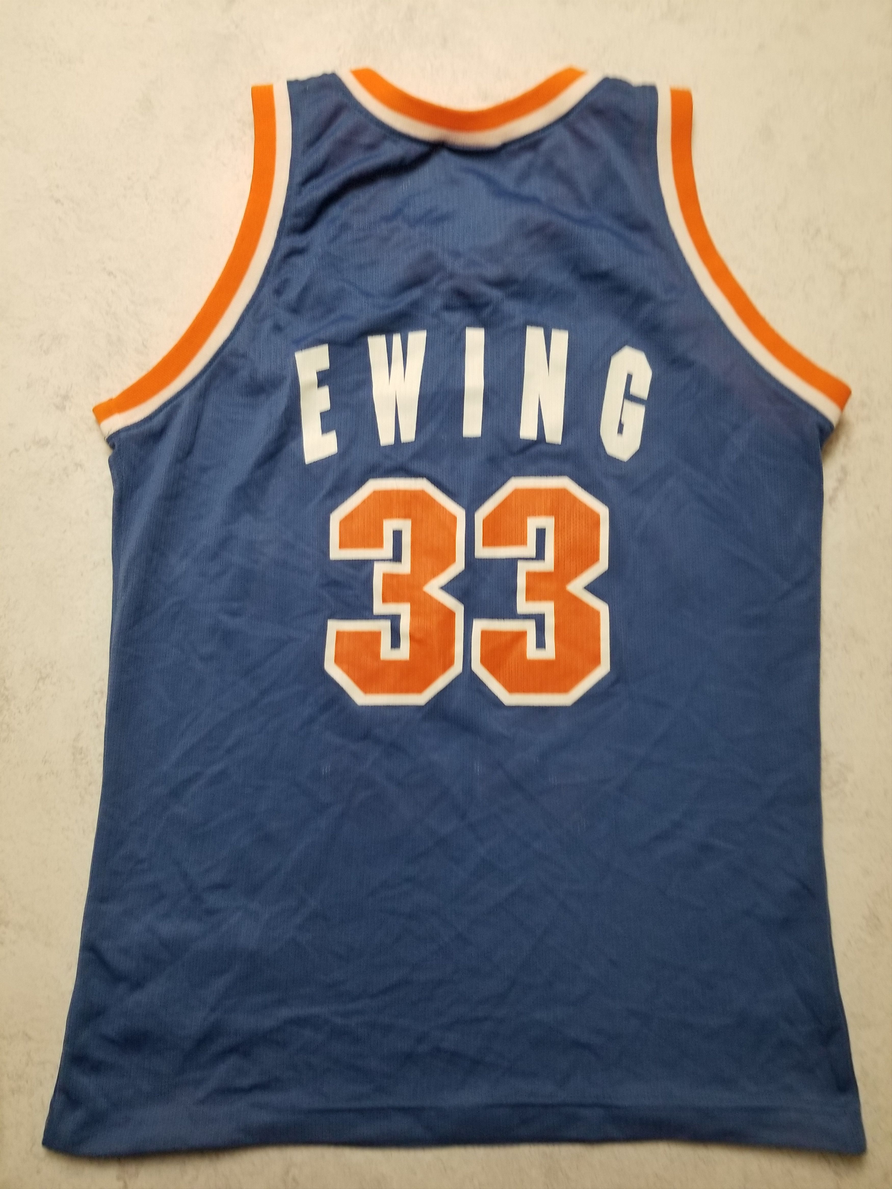 Champion NEW YORK KNICKS PATRICK EWING JERSEY CHAMPION NBA Euro Cut Size US S / EU 44-46 / 1 - 2 Thumbnail
