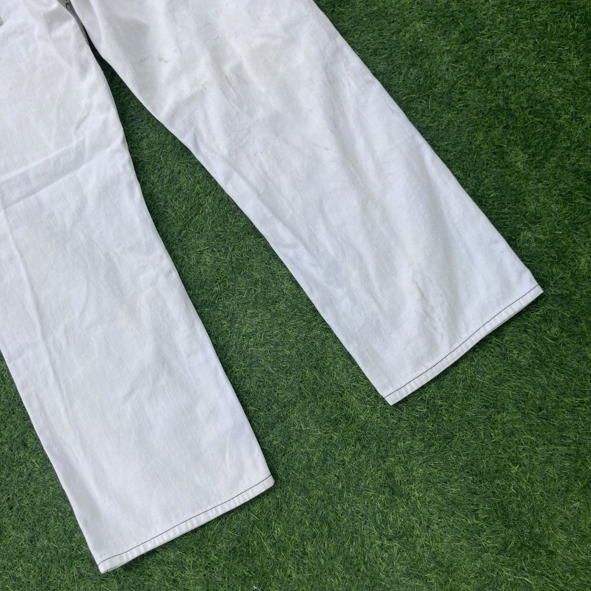 Number (N)ine NUMBER NINE DISTRESSED JEANS Size US 34 / EU 50 - 13 Thumbnail