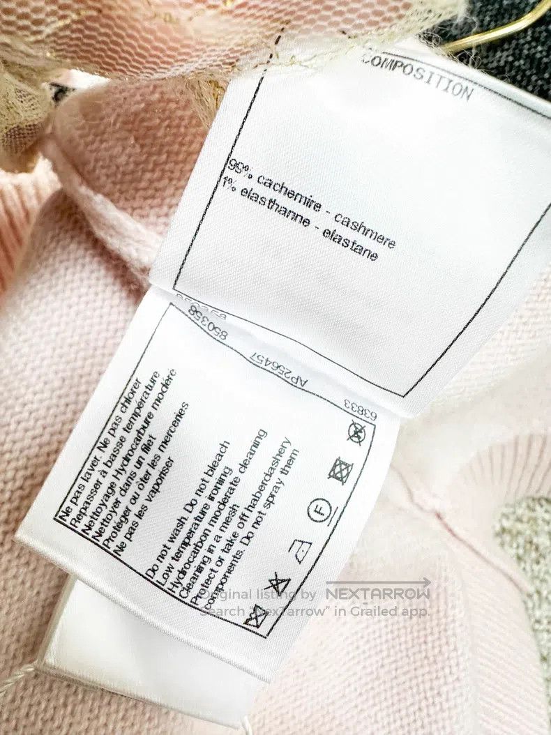 Chanel Chanel Lion button short sleeves Size XS / US 0-2 / IT 36-38 - 8 Thumbnail