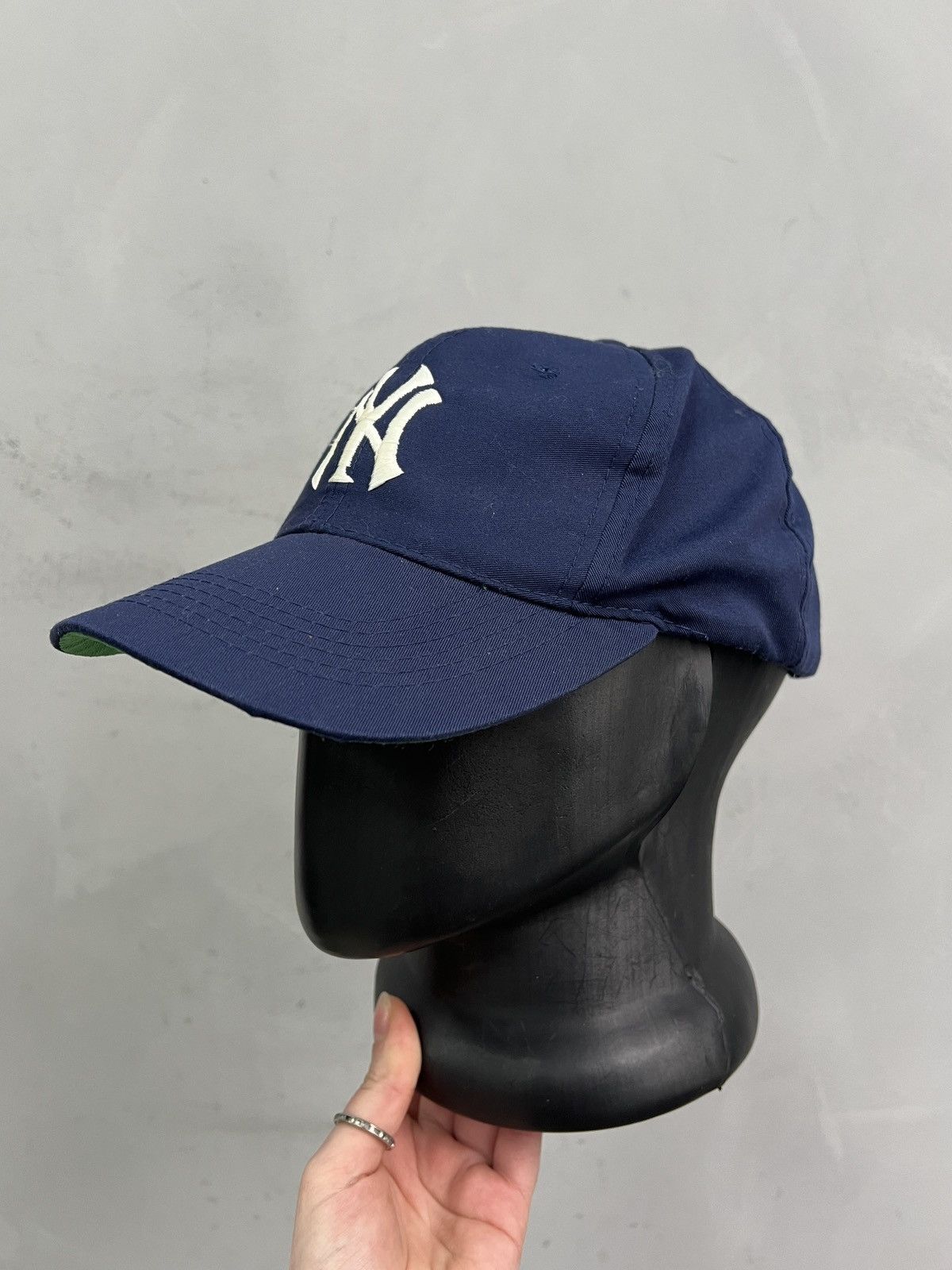 New York Yankees Retro 90s New York Yankees hat cap hype streetwear Size ONE SIZE - 1 Thumbnail