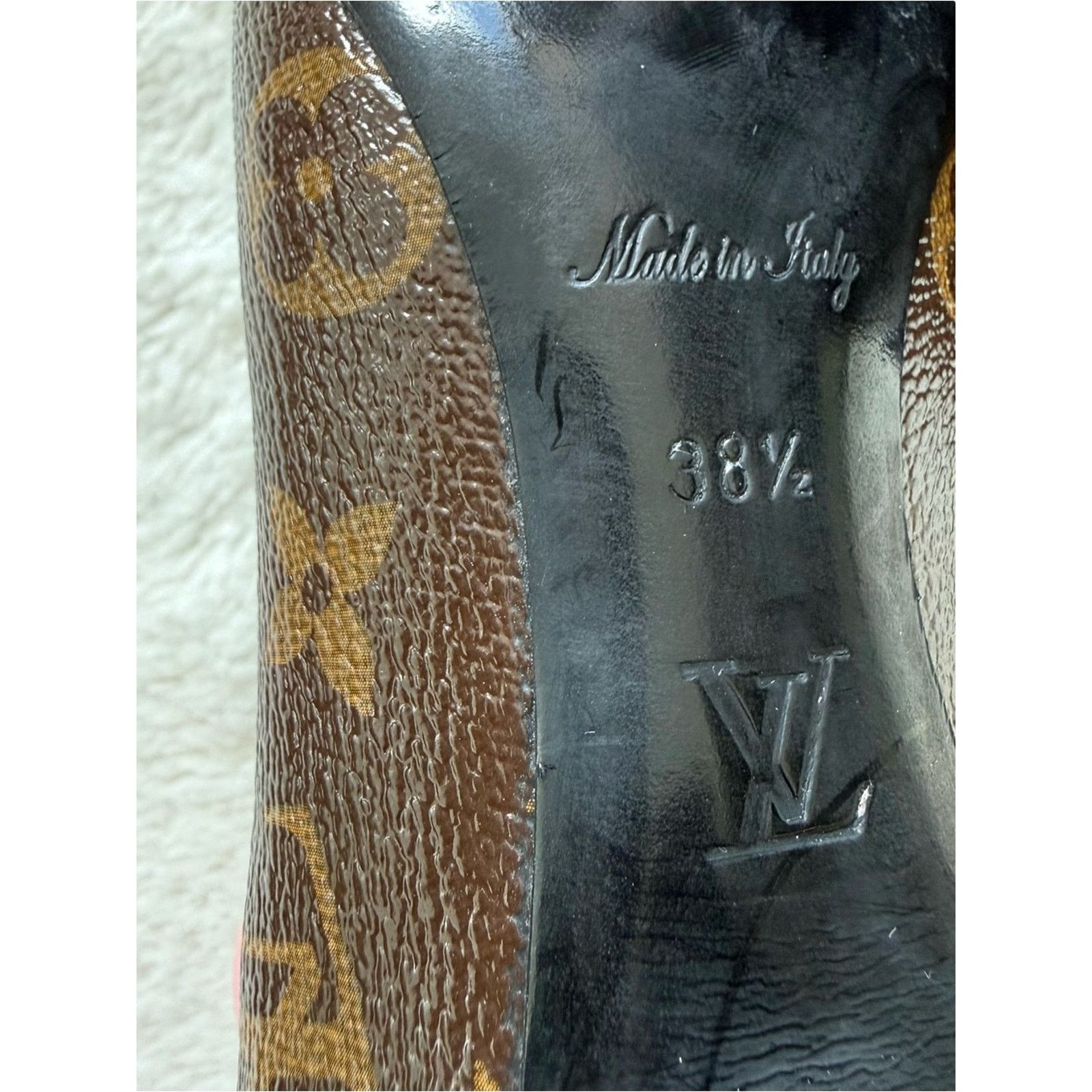 Louis Vuitton Louis Vuitton Revival Ankle Boot Monogram Print size 38.5 EU Size US 8.5 / IT 38.5 - 8 Thumbnail