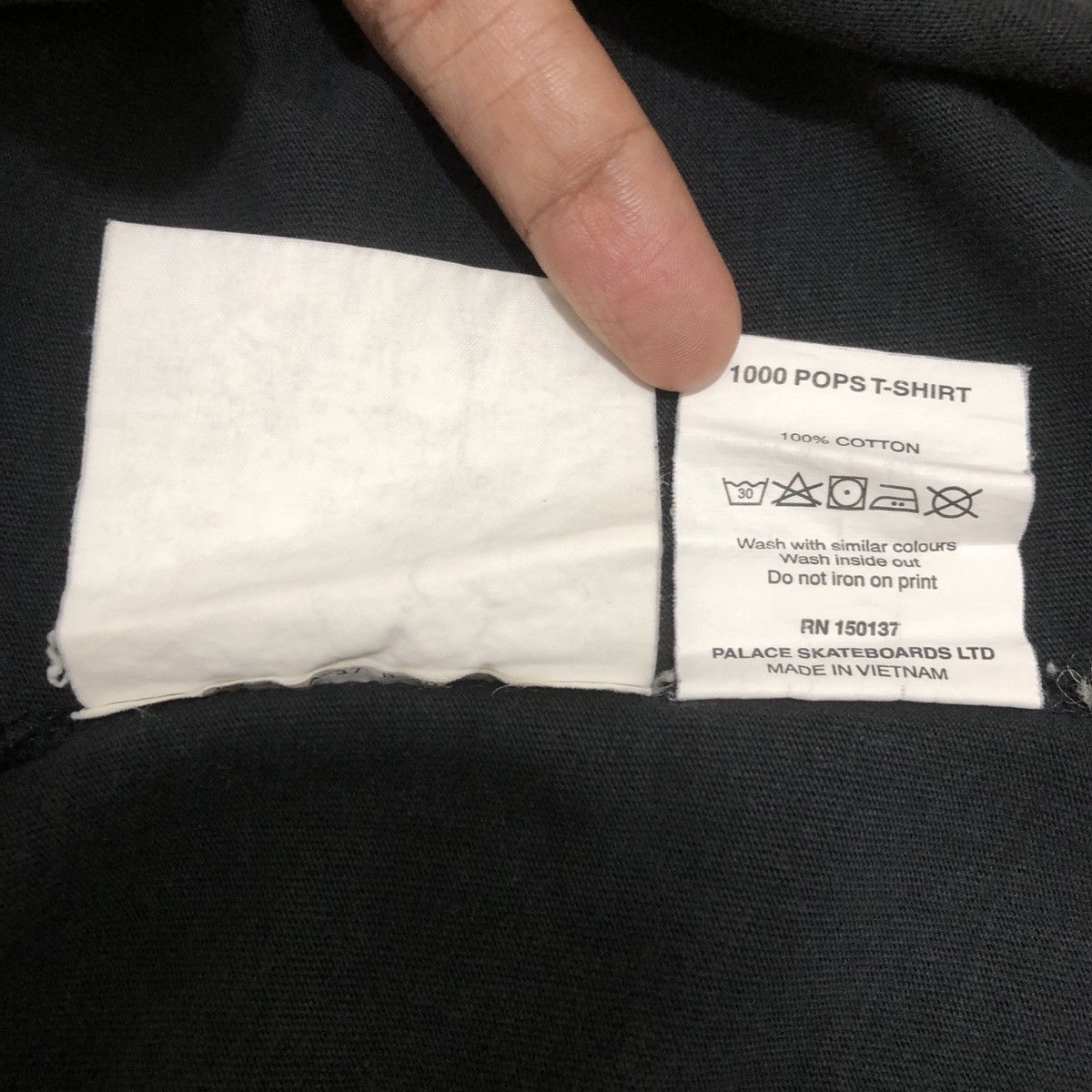 Palace Palace T-Shirt Size US L / EU 52-54 / 3 - 6 Thumbnail
