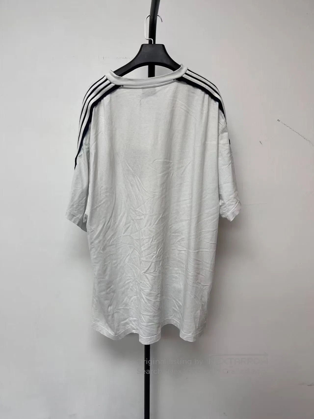 Balenciaga Balenciaga Men's Striped Crew Neck T-Shirt. Size US XL / EU 56 / 4 - 2 Thumbnail
