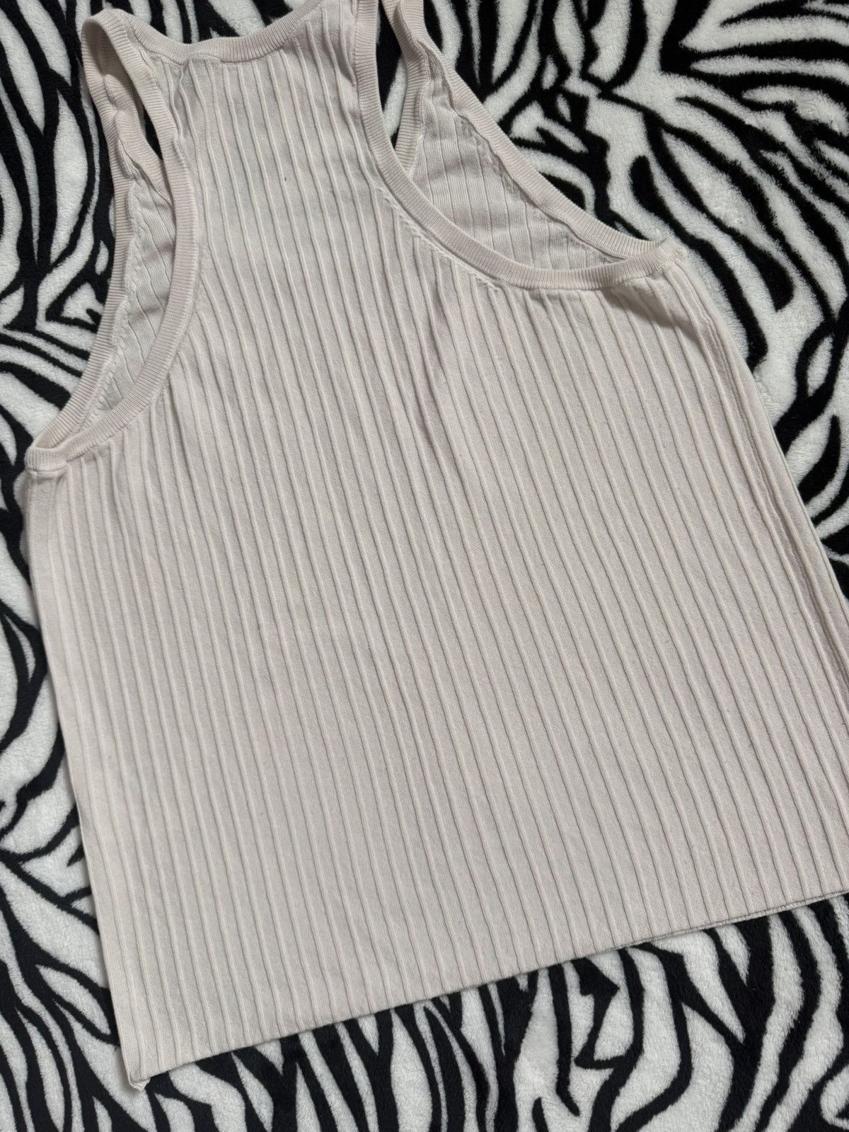 Acne Studios Acne Studios ISO Rib Tank Top Size S Creamy Size S / US 4 / IT 40 - 8 Thumbnail