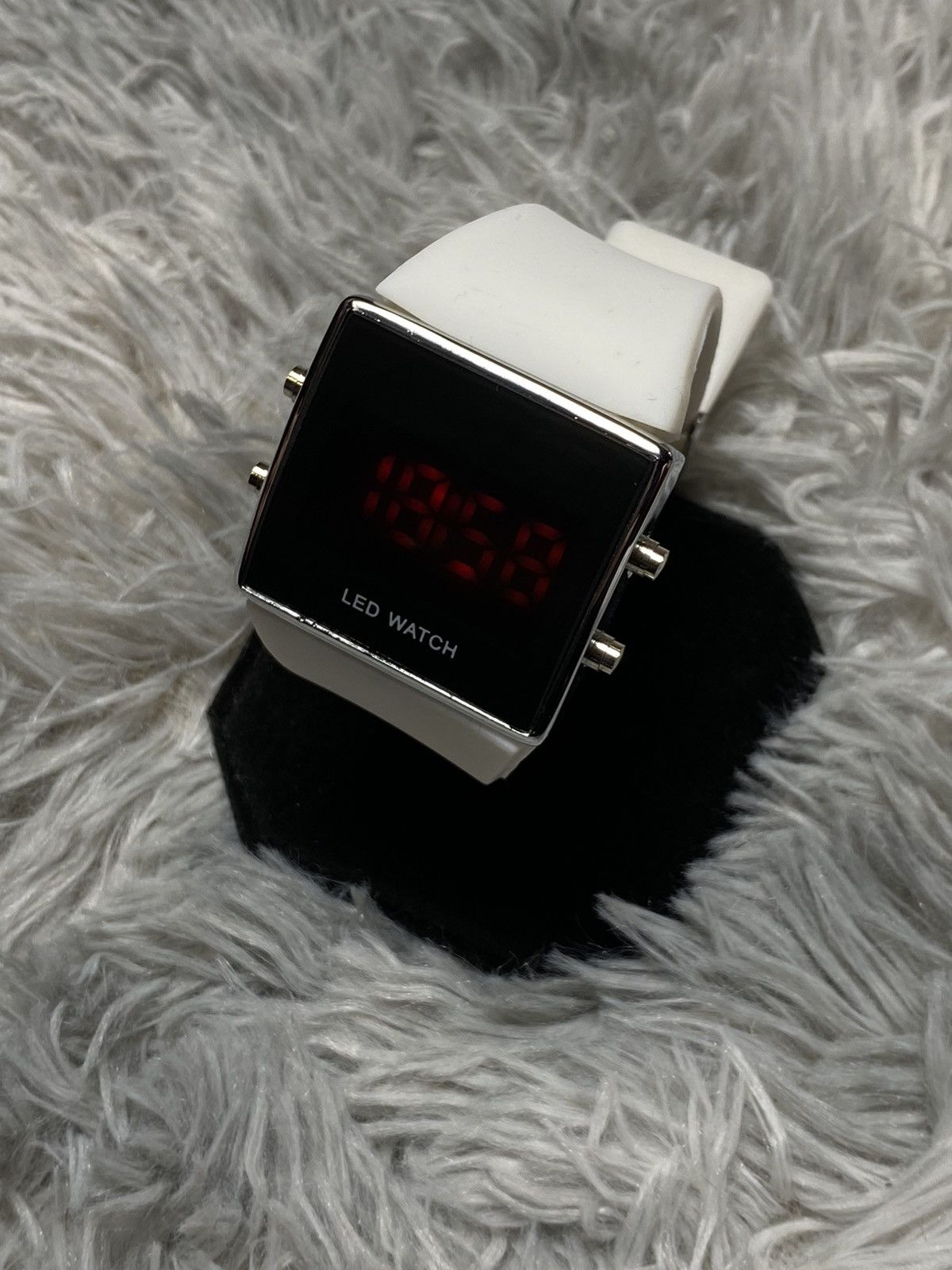 Jewelry × Vintage Minimalist LED Watch with White Strap - Japanese Brand Size ONE SIZE - 3 Thumbnail