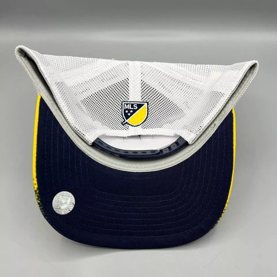 Other Los Angeles LA Galaxy Trucker Hat Men Fanatics MLS Snap Back Size ONE SIZE - 4 Thumbnail