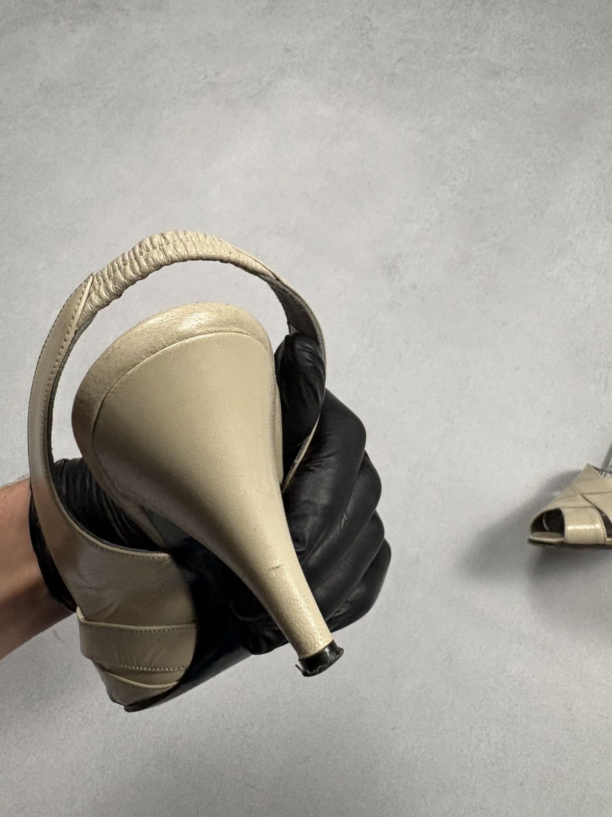 Dior Christian Dior Vintage Leather Slingback Heels Beige EU 38.5 Size US 8 / IT 38 - 7 Thumbnail