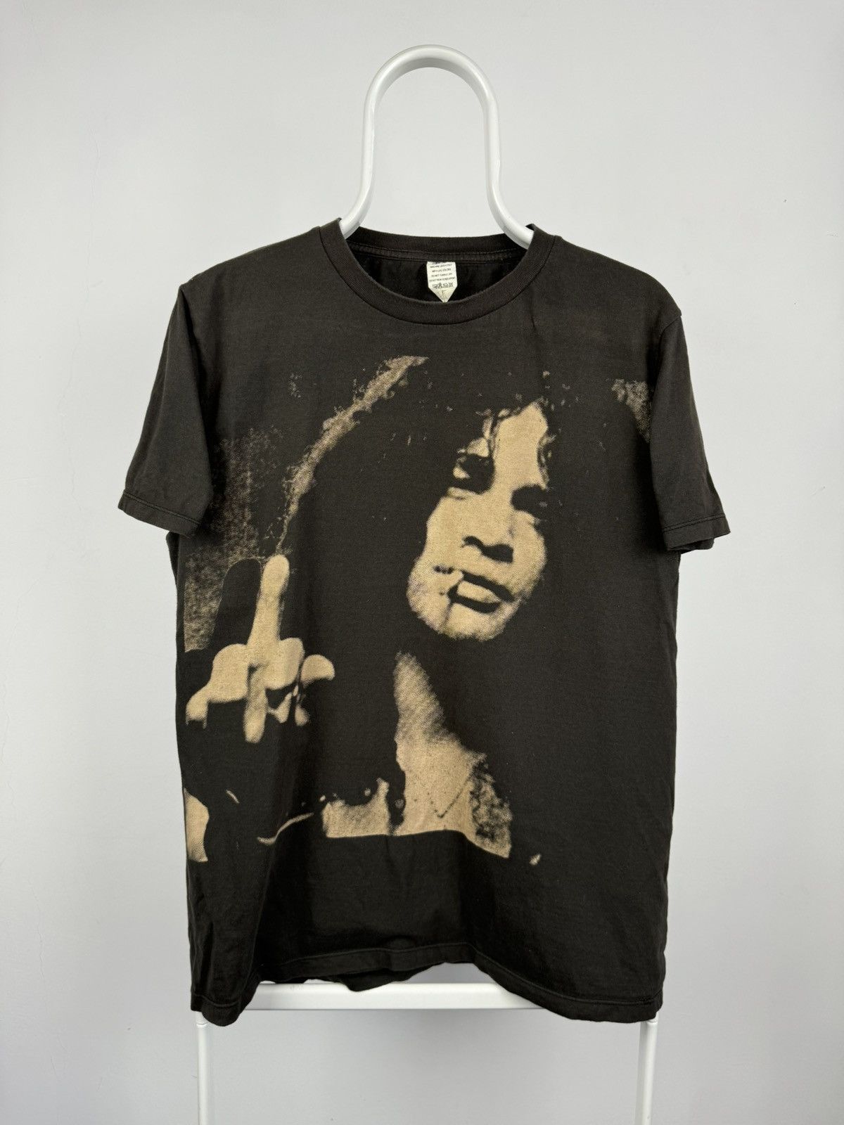 Vintage Vintage Slash Guns N Roses Big Logo Band Tee Shirt Size US M / EU 48-50 / 2 - 1 Thumbnail