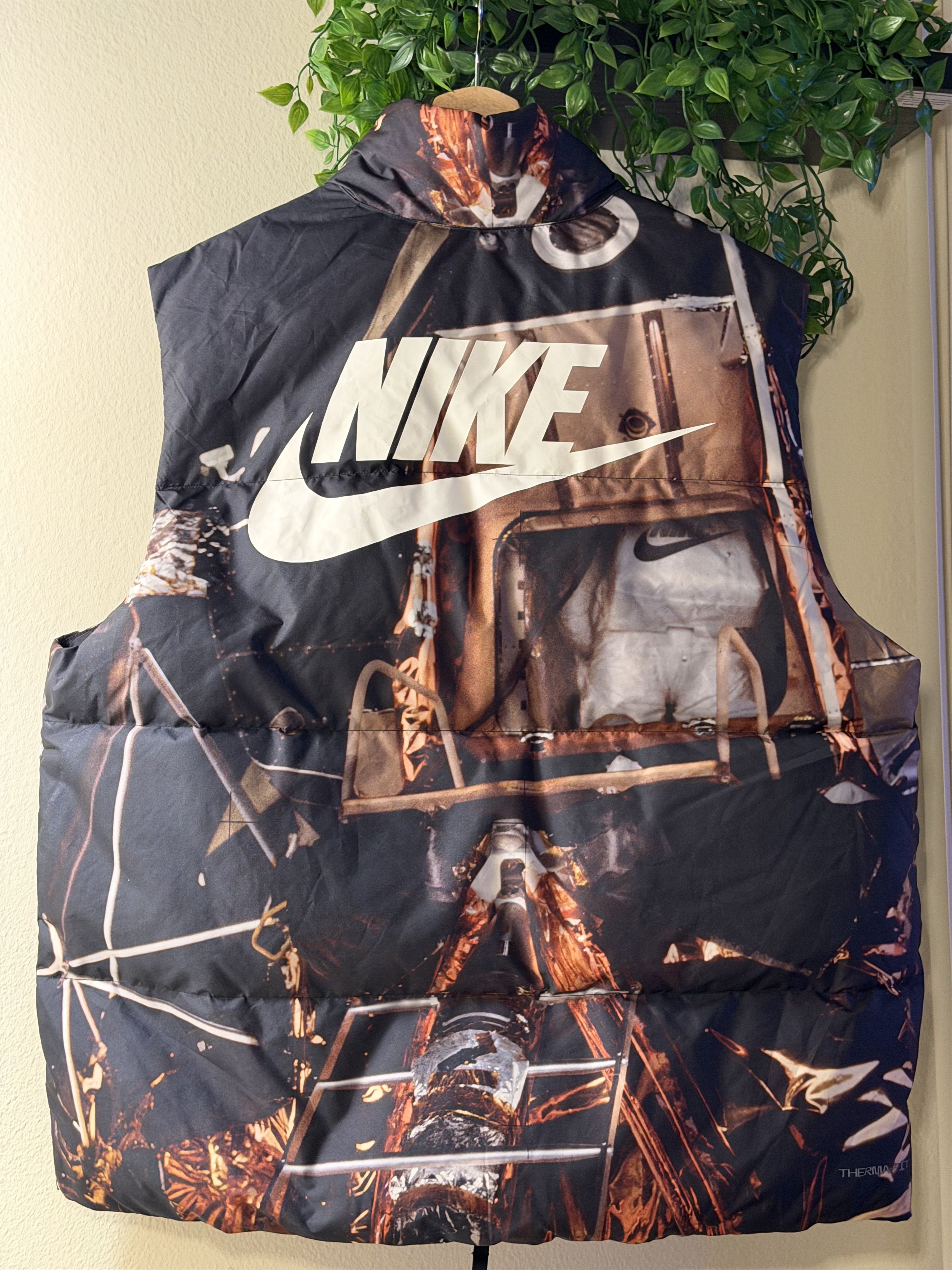 Nike Nike Puffer Size US M / EU 48-50 / 2 - 1 Thumbnail