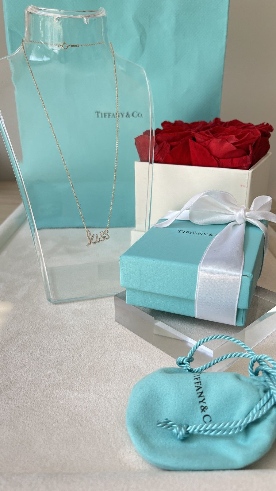 Tiffany & Co. Tiffany & Co. Graffiti Kiss Pendant RG Dia 16” NEW $4,400 Size ONE SIZE - 1 Thumbnail
