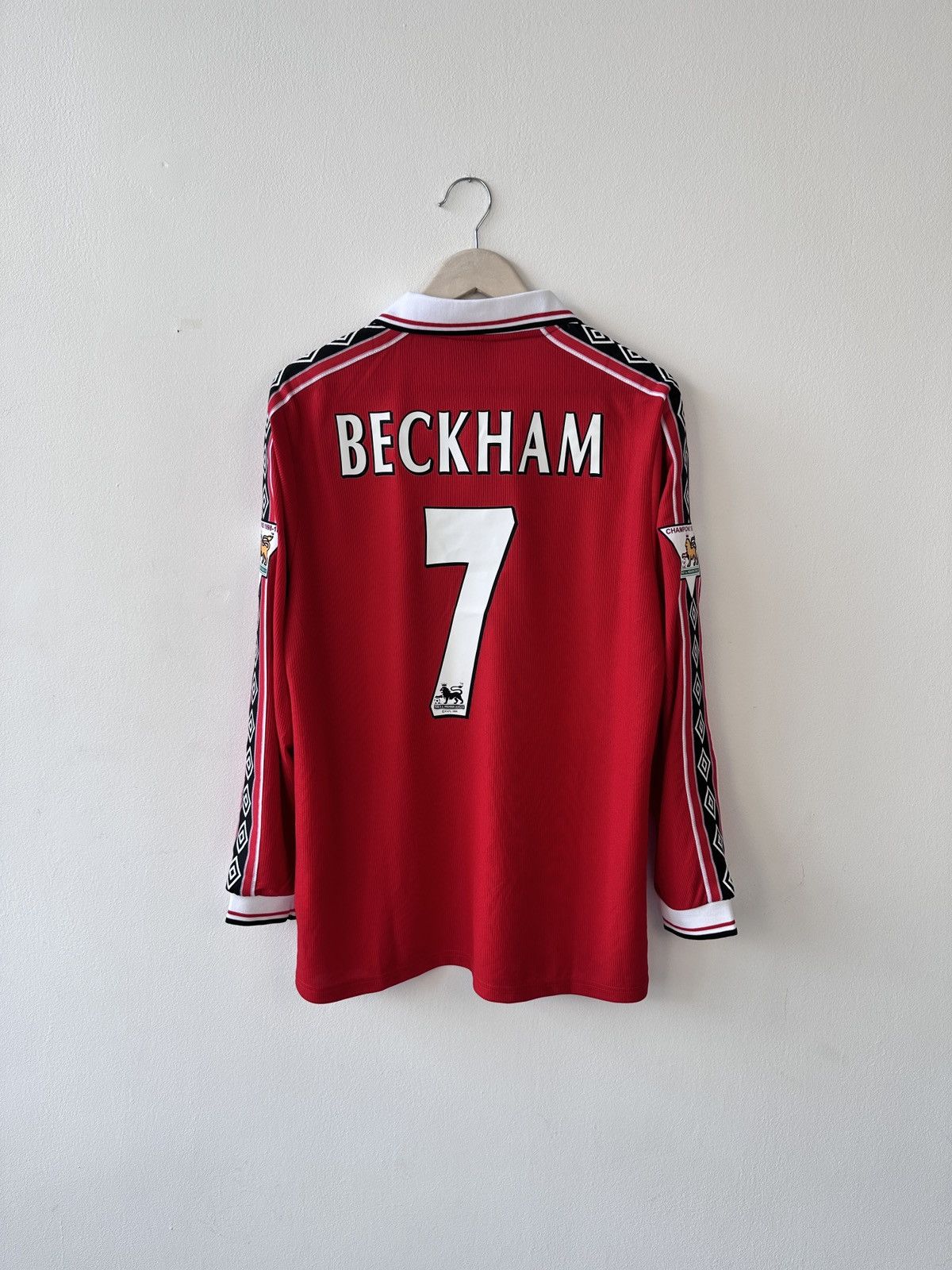 Umbro Beckham #7 Man Utd 99 Final Treble Shirt Umbro Long Sleeve L Size US L / EU 52-54 / 3 - 2 Thumbnail