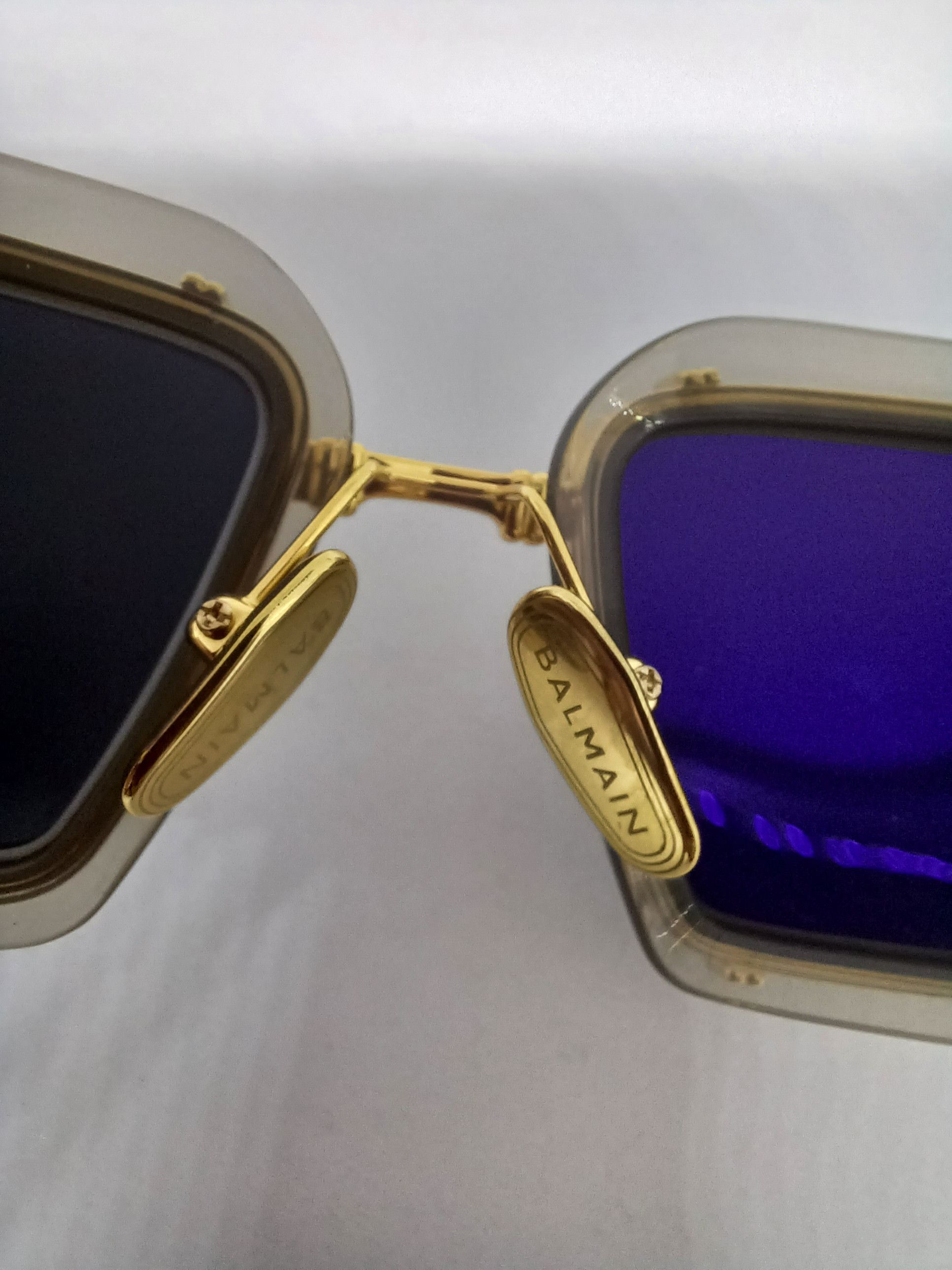 Balmain Balmain BPS-130B-52 Sunglasses Grey / Gold Cat.3 — Brand New Size ONE SIZE - 9 Thumbnail