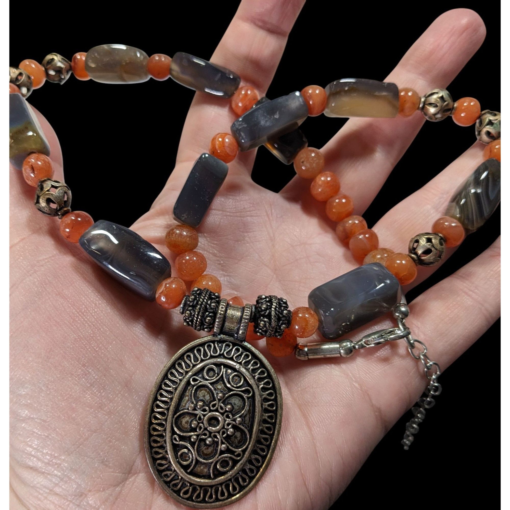 Handmade Vintage Handcrafted Bohemian Agate And Carnelian Necklace Wi Size ONE SIZE - 5 Thumbnail