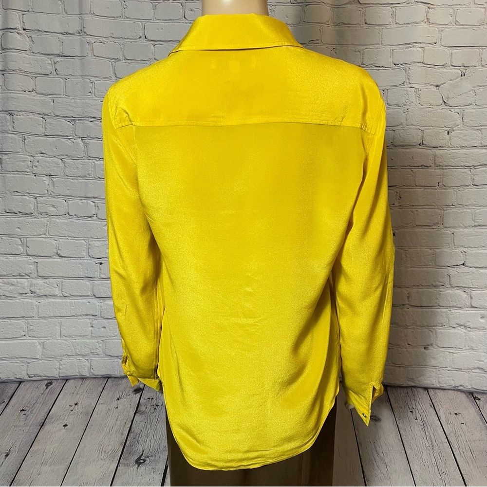 Banana Republic Banana Republic 100% Silk Yellow Long Sleeve Blouse Size 6 Size M / US 6-8 / IT 42-44 - 4 Thumbnail