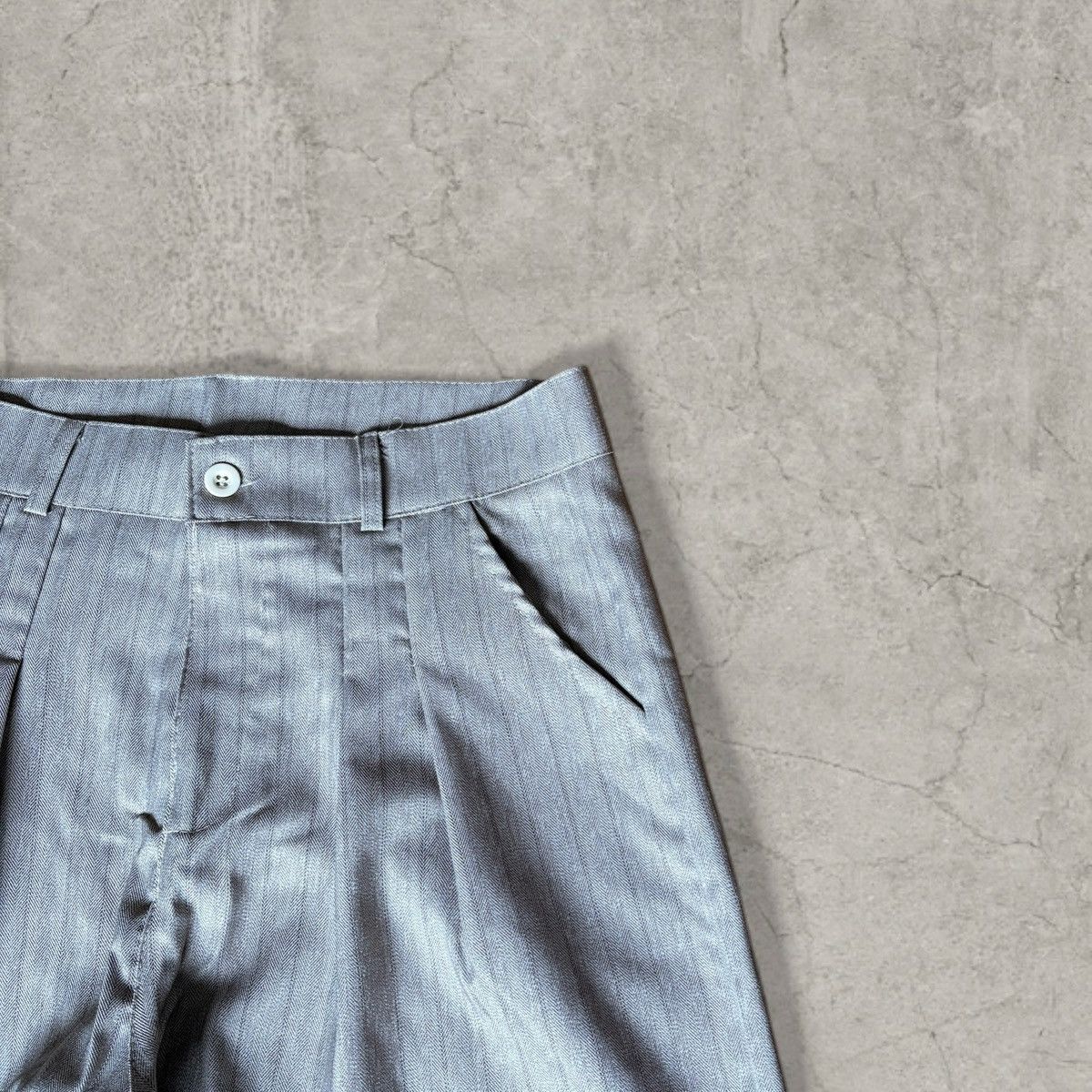 Japanese Brand Wide leg Japanese style trousers in beige pinstripe. Size L Size US 34 / EU 50 - 3 Thumbnail
