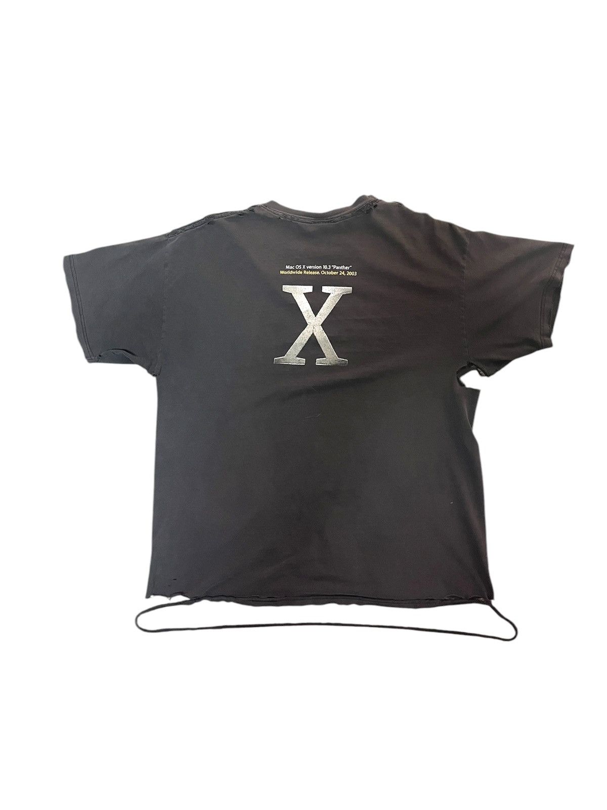 Apple × Vintage Thrashed 2003 Apple Tee Mac OS X version 10.3 “Panther” Size US M / EU 48-50 / 2 - 2 Thumbnail