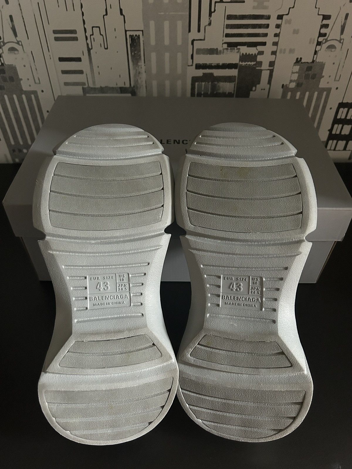 Balenciaga Balenciaga Mold Slip Ons Size US 10 / EU 43 - 6 Thumbnail
