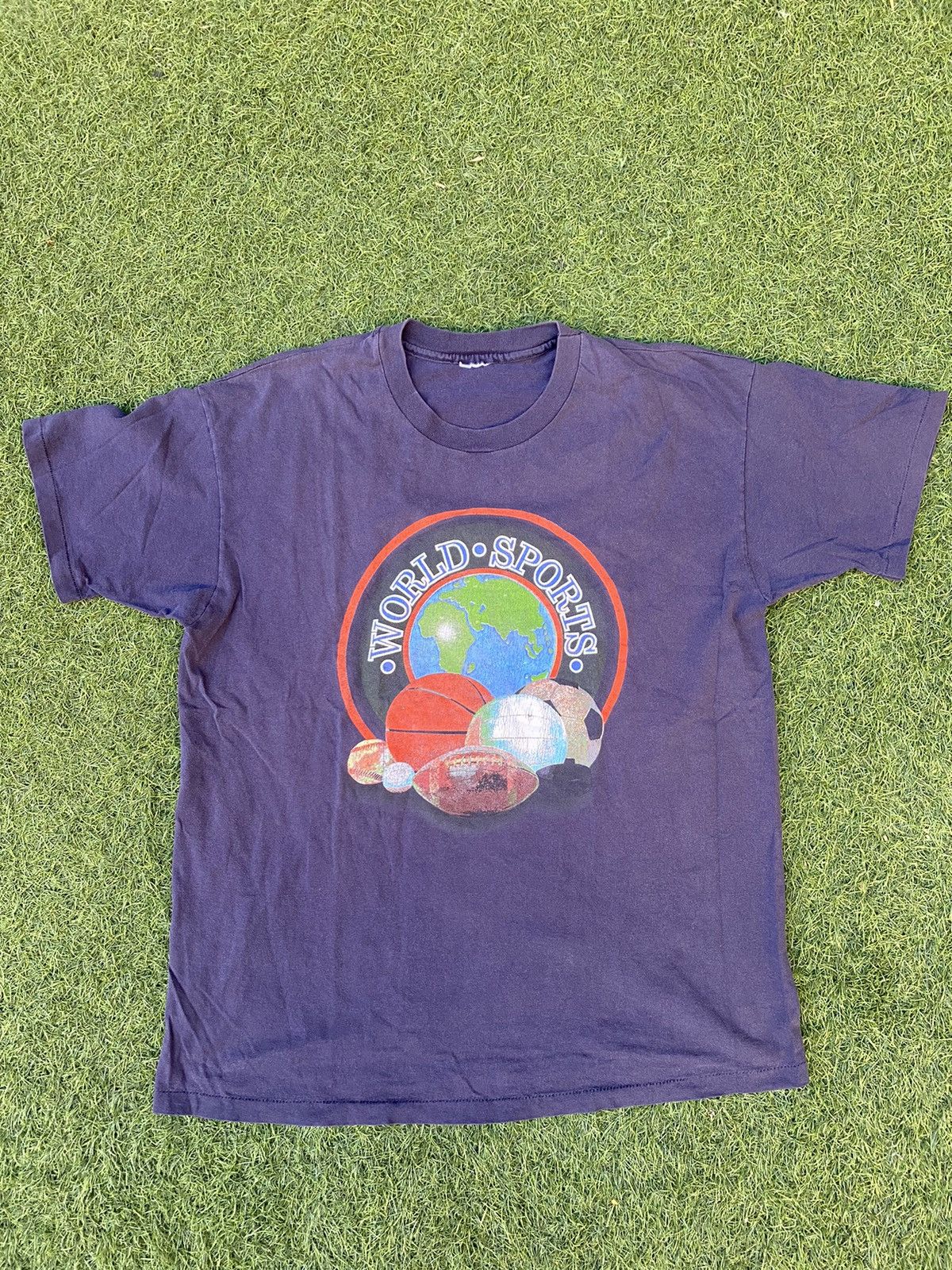 Vintage Single stitch vintage t shirt Size US L / EU 52-54 / 3 - 1 Thumbnail