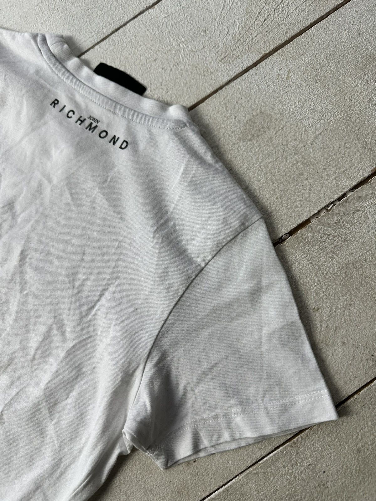 Vintage JOHN RICHMOND PUNK 🚨 LUXURY WOMEN WHITE TEE BIG LOGO Size S / US 4 / IT 40 - 12 Thumbnail