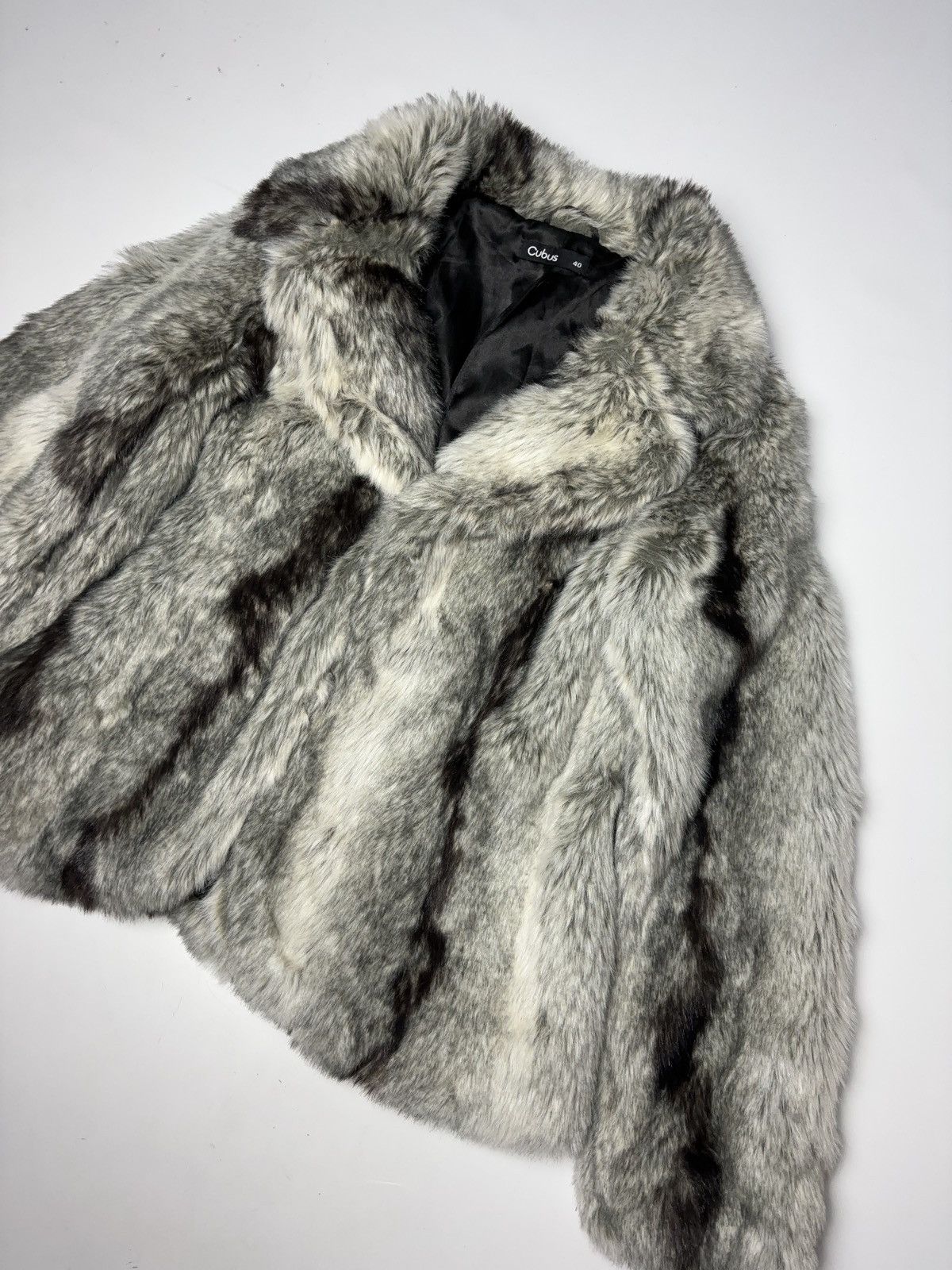 Vintage Vintage amazing faux fur coat fluffy opium coat Size L / US 10 / IT 46 - 6 Thumbnail