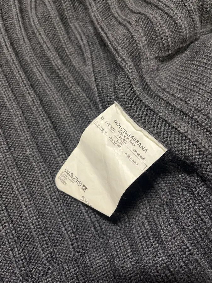Dolce & Gabbana 2000s Dolce & Gabbana Dark Wool Cardigan Sweater Size US M / EU 48-50 / 2 - 10 Thumbnail
