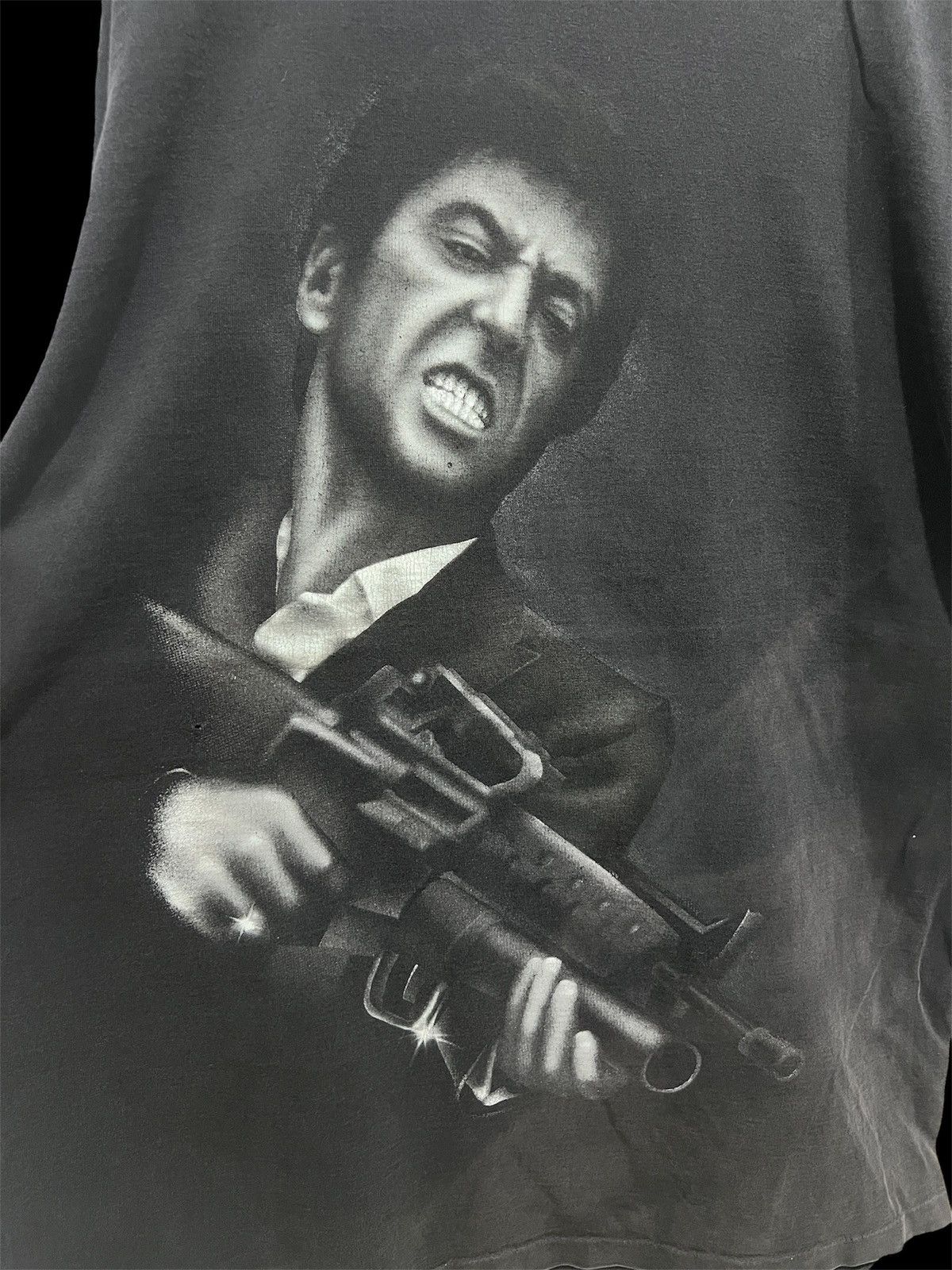 Vintage Vintage 90s Scarface Tony Montana movie Tee Thrashed Faded Size US XL / EU 56 / 4 - 2 Thumbnail