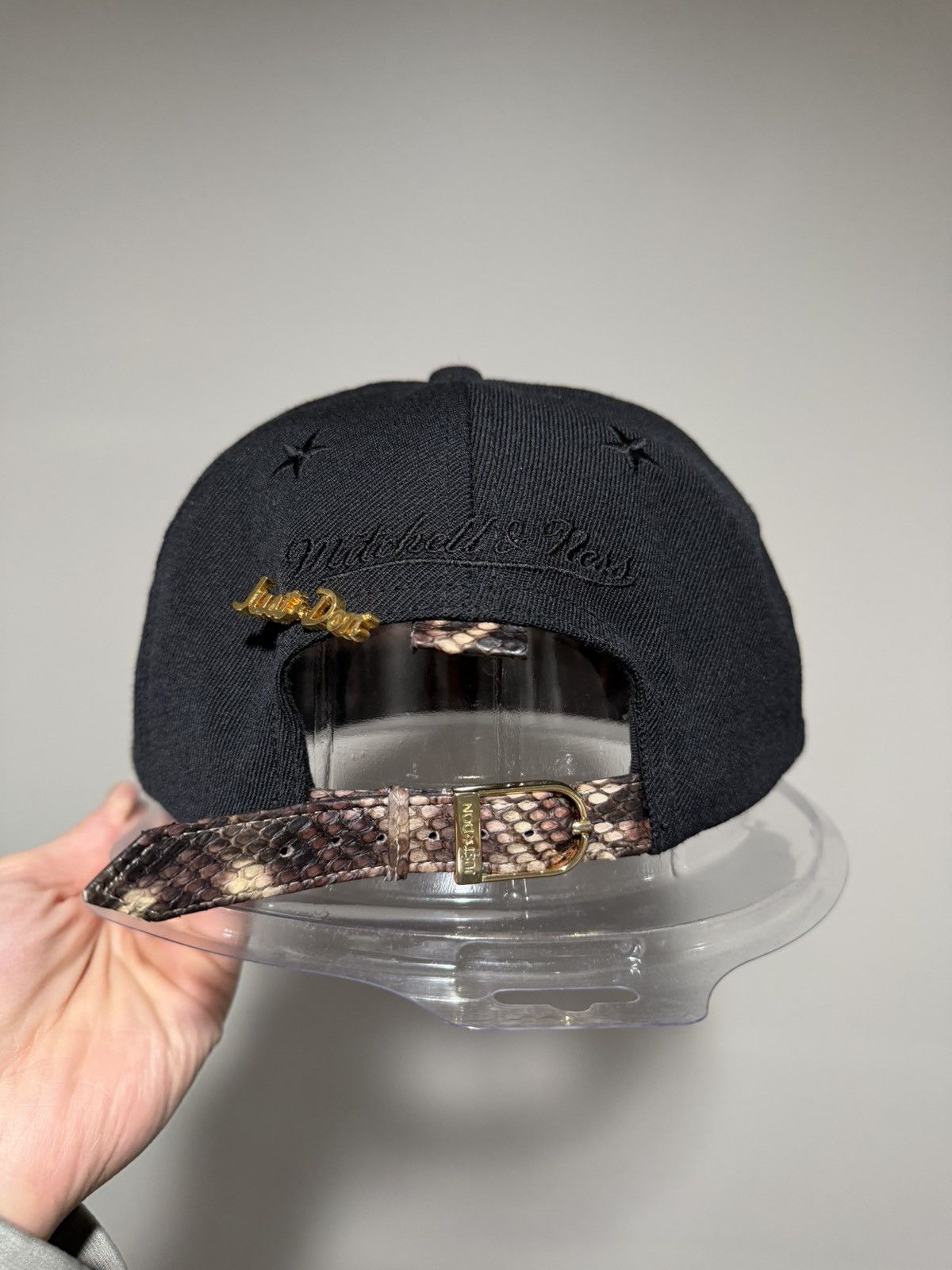 Just Don × Mitchell & Ness Just Don Mitchell & Ness Philadelphia 76er Exotic Python Hat Size ONE SIZE - 11 Thumbnail