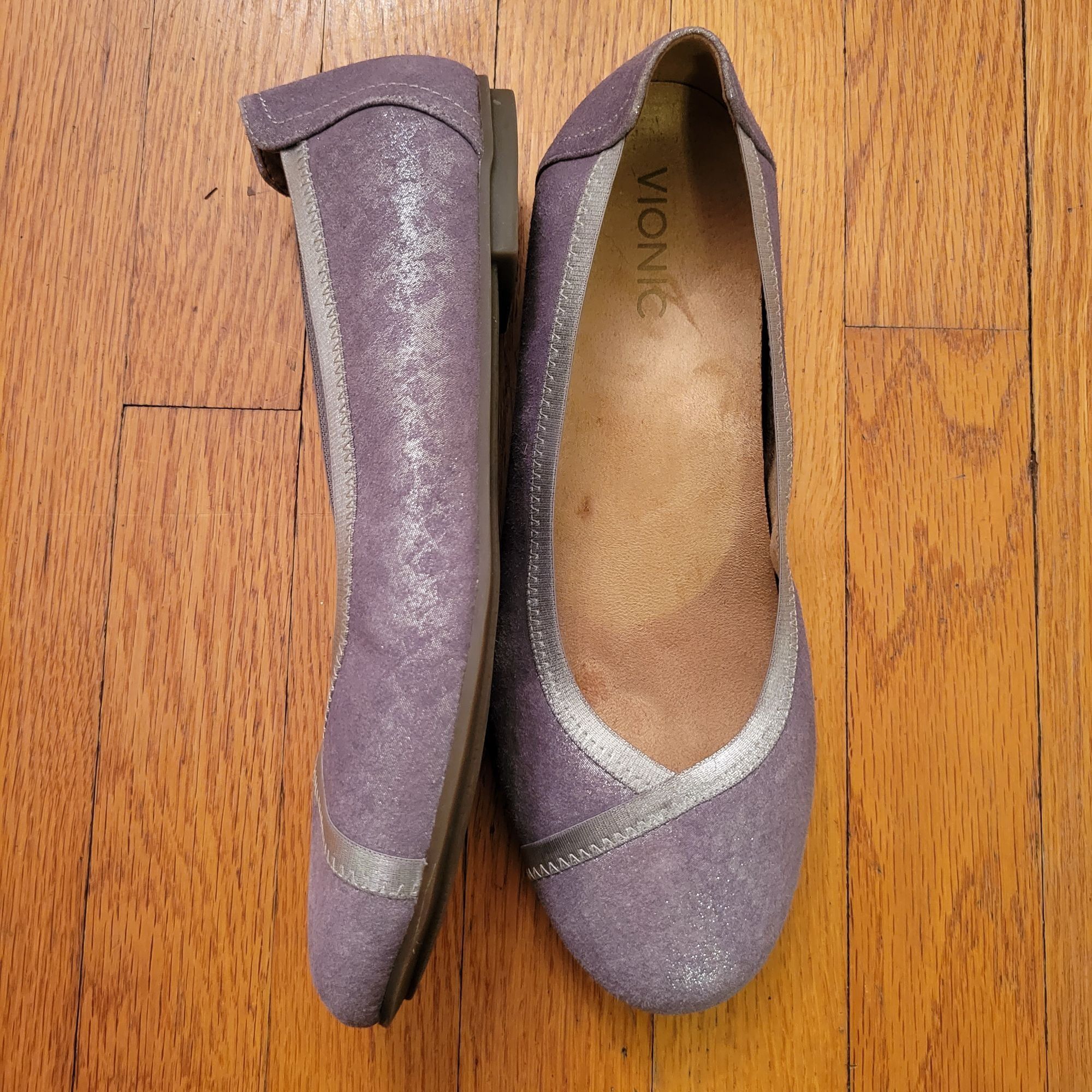 Vionic CAROLL Flats Silver Gray 8.5 Metallic Leather Comfort